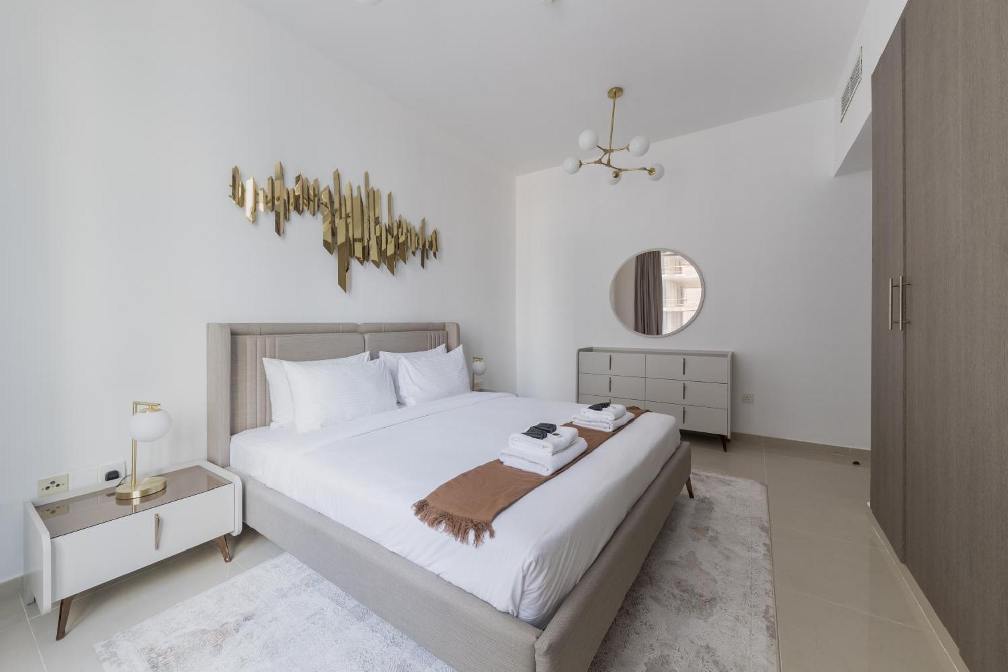 Stylish 2 Bd In Business Bay, Prime Location Apartment