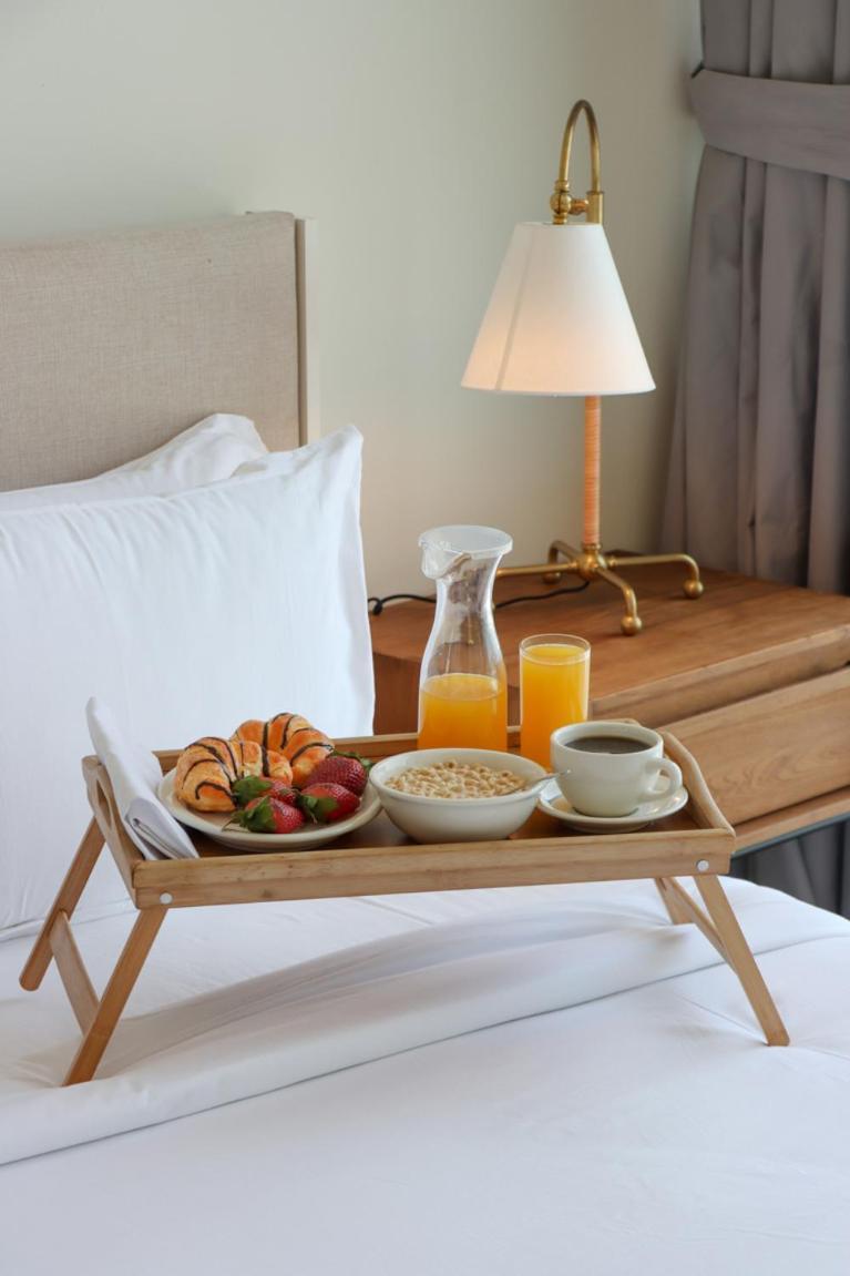 Livbnb - At Signature Livings Penthouse, Jvc Apartment Dubai
