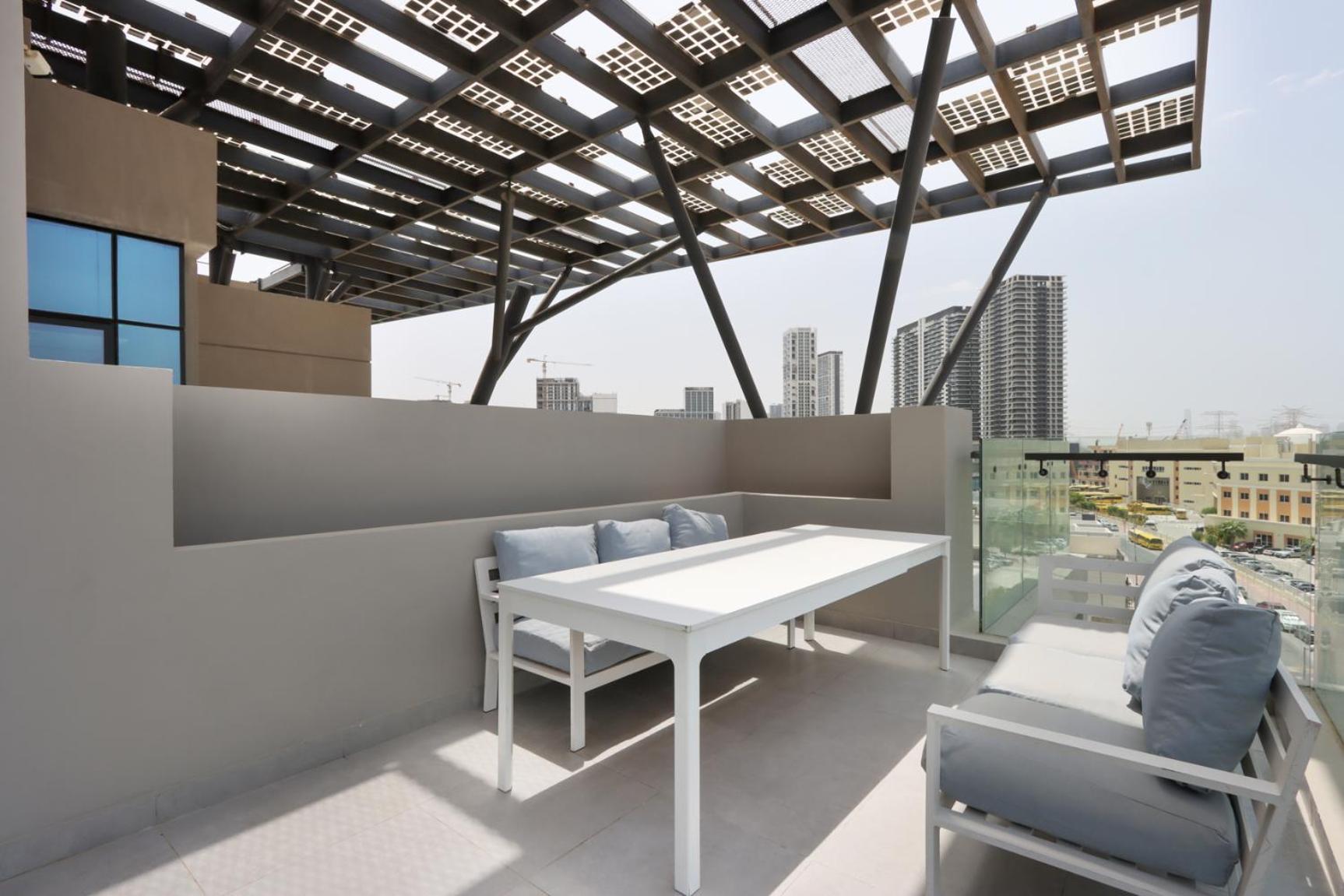Apartment Livbnb - At Signature Livings Penthouse, Jvc