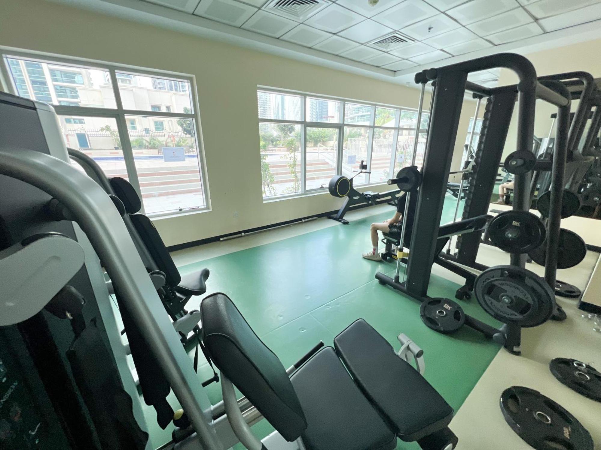 Apartment Spacious 2 Bed At Marina High Floor