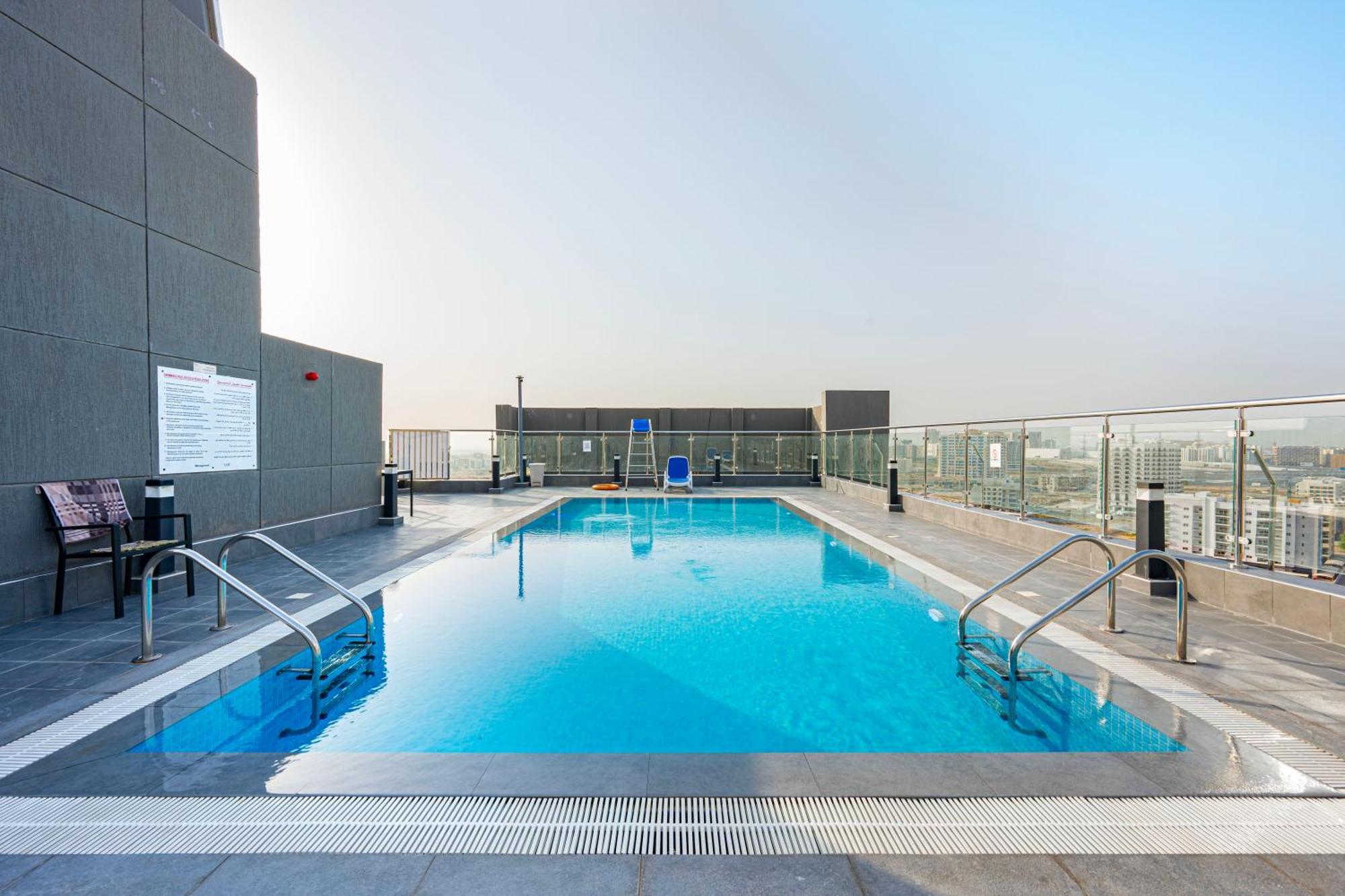 Apartamento Modern Close To Silicon Oasis