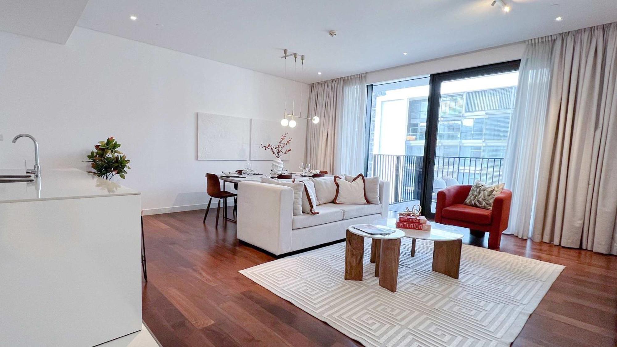 Airstay - Walk - Luxurious 2br Guest - Monthly Offer Available Apartment