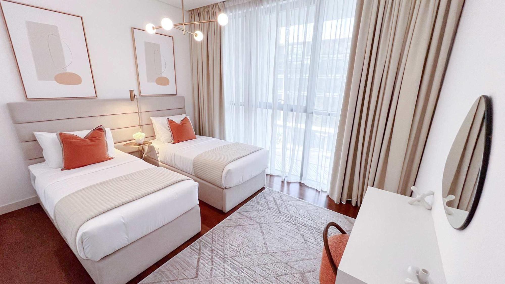 Apartment Airstay - Walk - Luxurious 2br Guest - Monthly Offer Available *