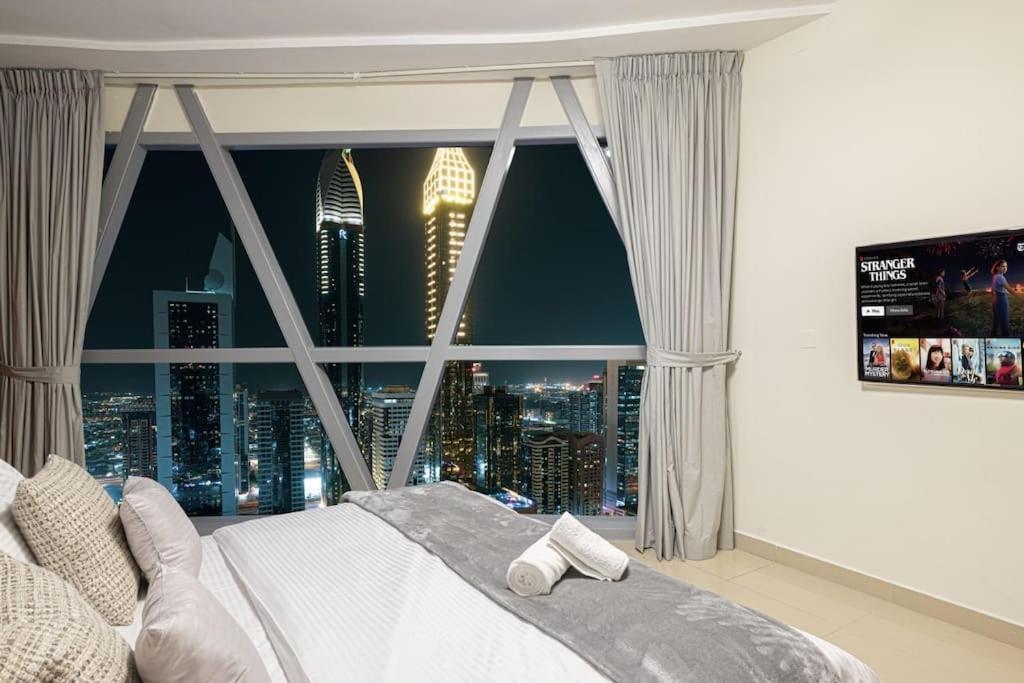 Ferienhaus Difc Luxury 1-bed With Stunning Views Dubai