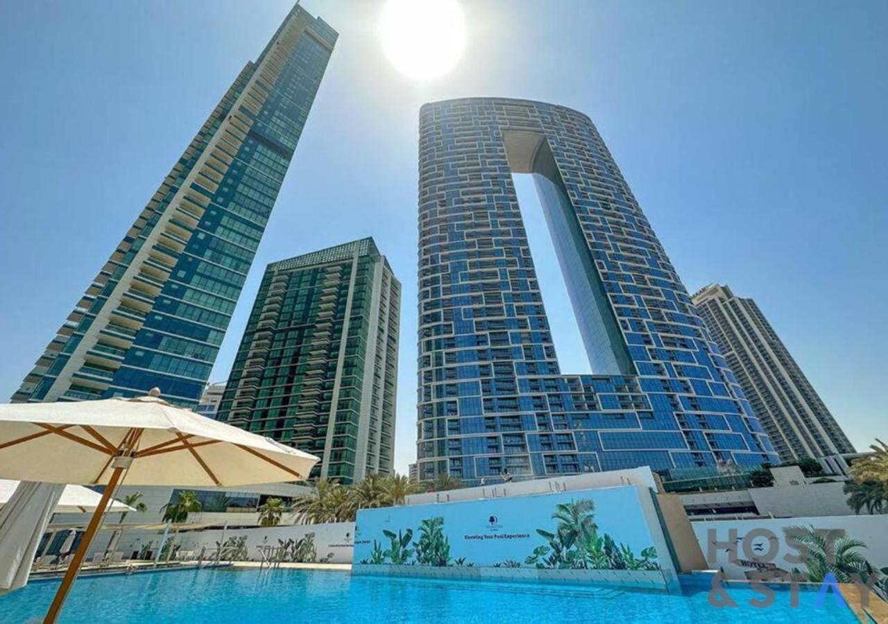 Elegant Beachfront Living At Al Bateen Apartment Dubai