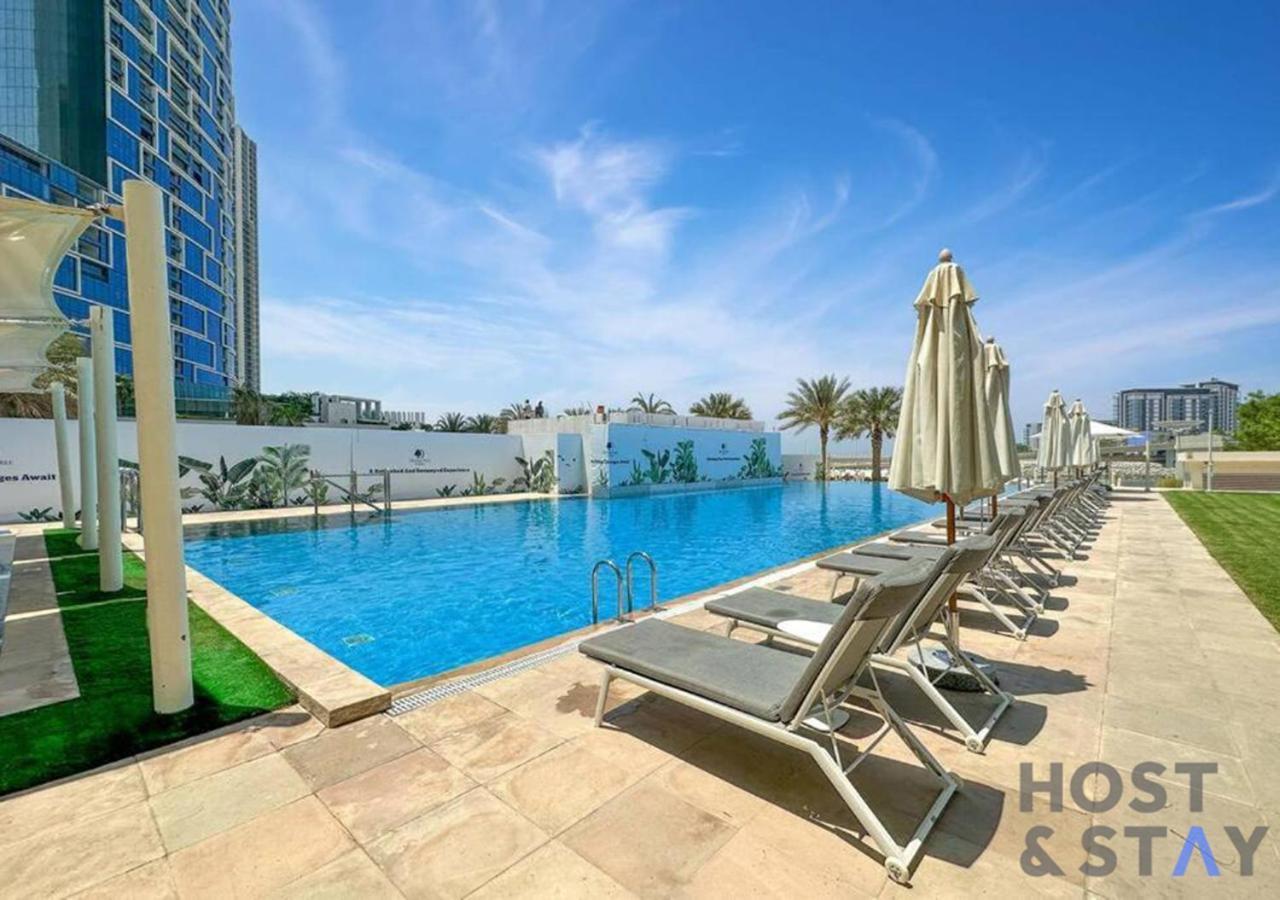 Elegant Beachfront Living At Al Bateen Apartment Dubai