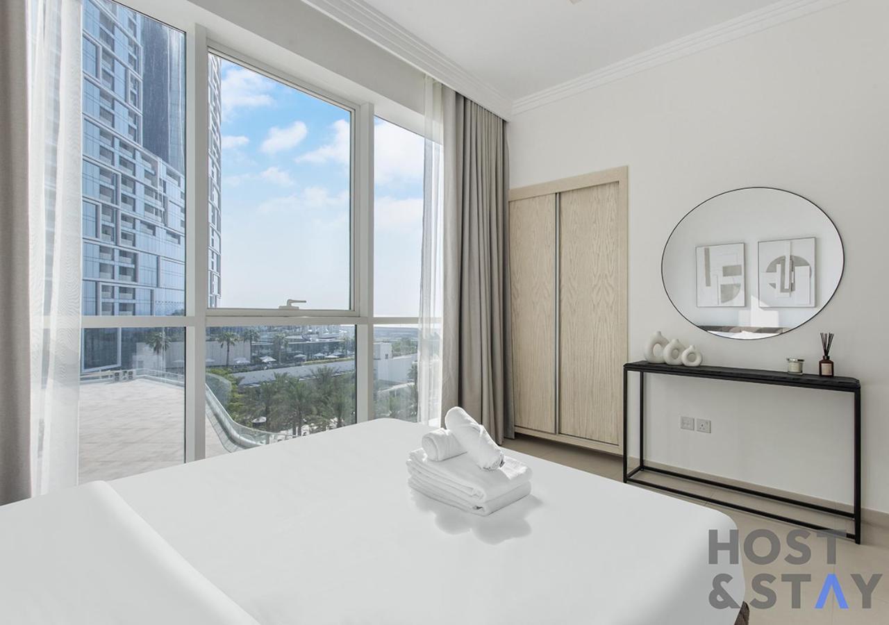 Elegant Beachfront Living At Al Bateen Apartment Dubai
