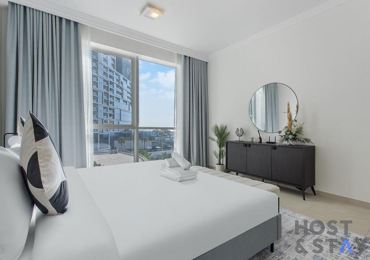Apartment Elegant Beachfront Living At Al Bateen