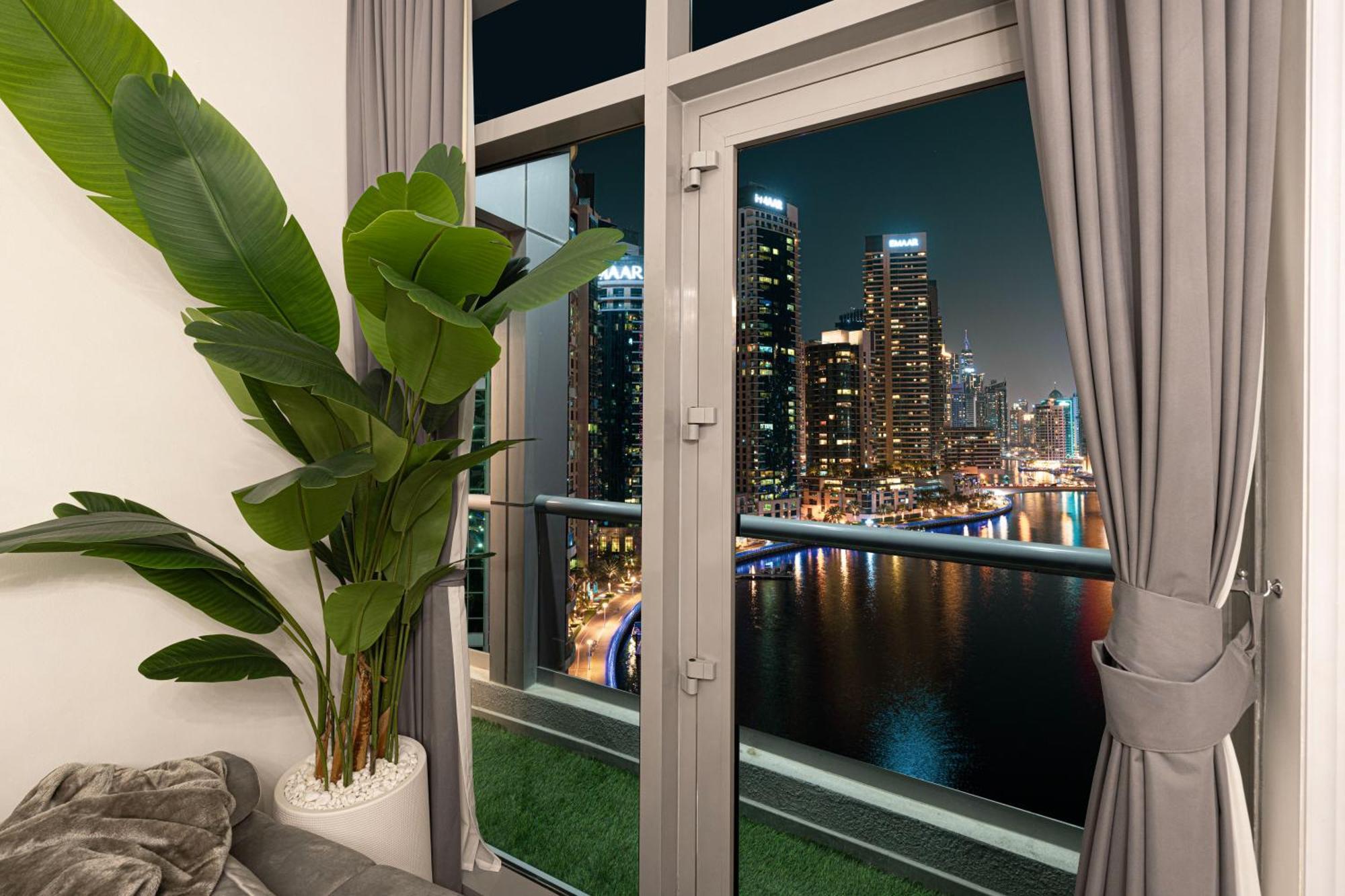 Daire A Marina Luxe Retreat *