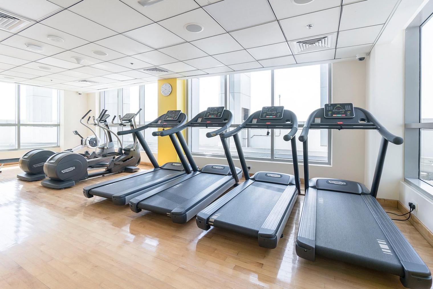 Blueground Bay Pool Gym Balcony Dxb-853 Dubai