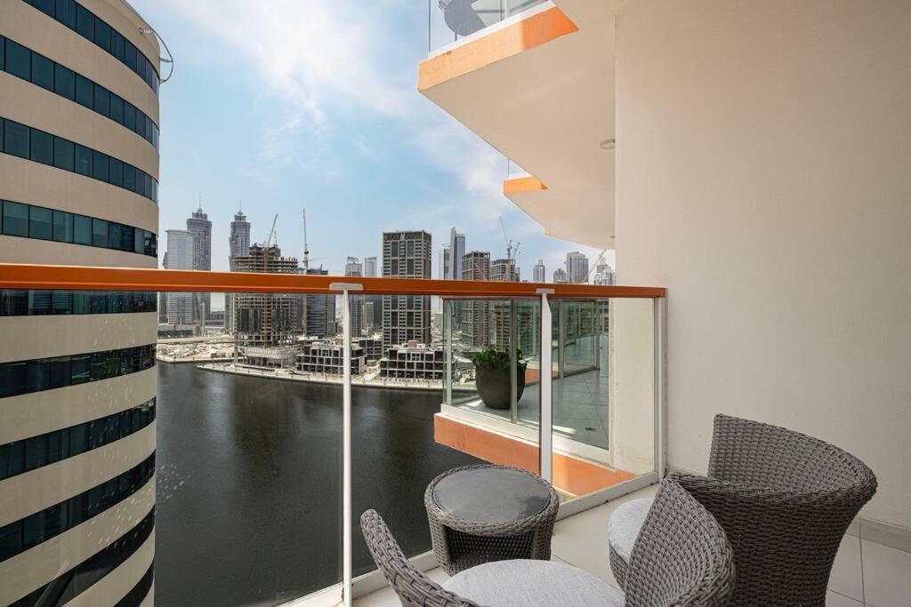 Sukoon's Waterfront Two-bedroom Apartamento Dubai