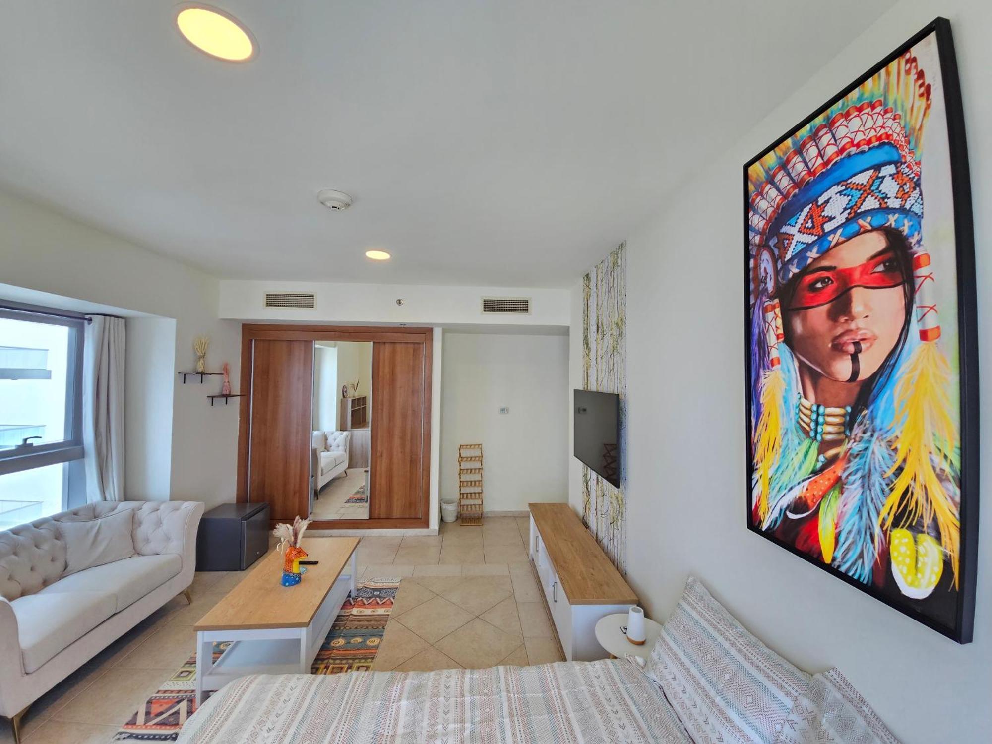 Homestay Super Host At Highest Residential Tower In The World, Private In A Shared Dubai
