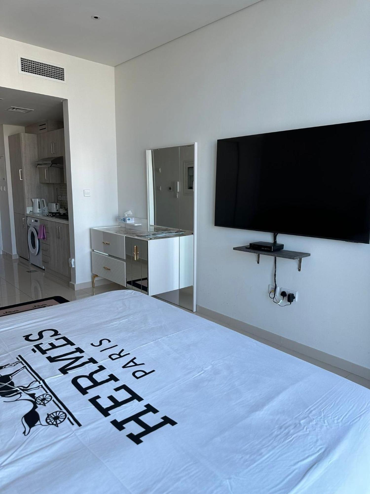 7 Palm Jumeirah * Dubai