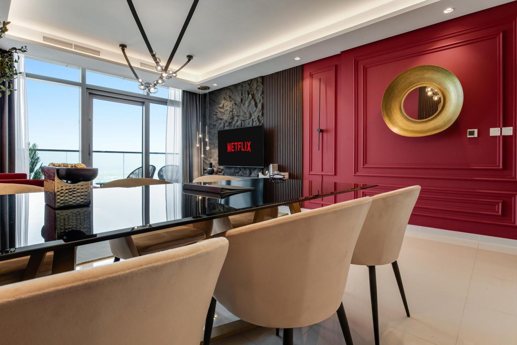 Apartment 5 Star With Burj View Infinity Pool And Gym Dubai
