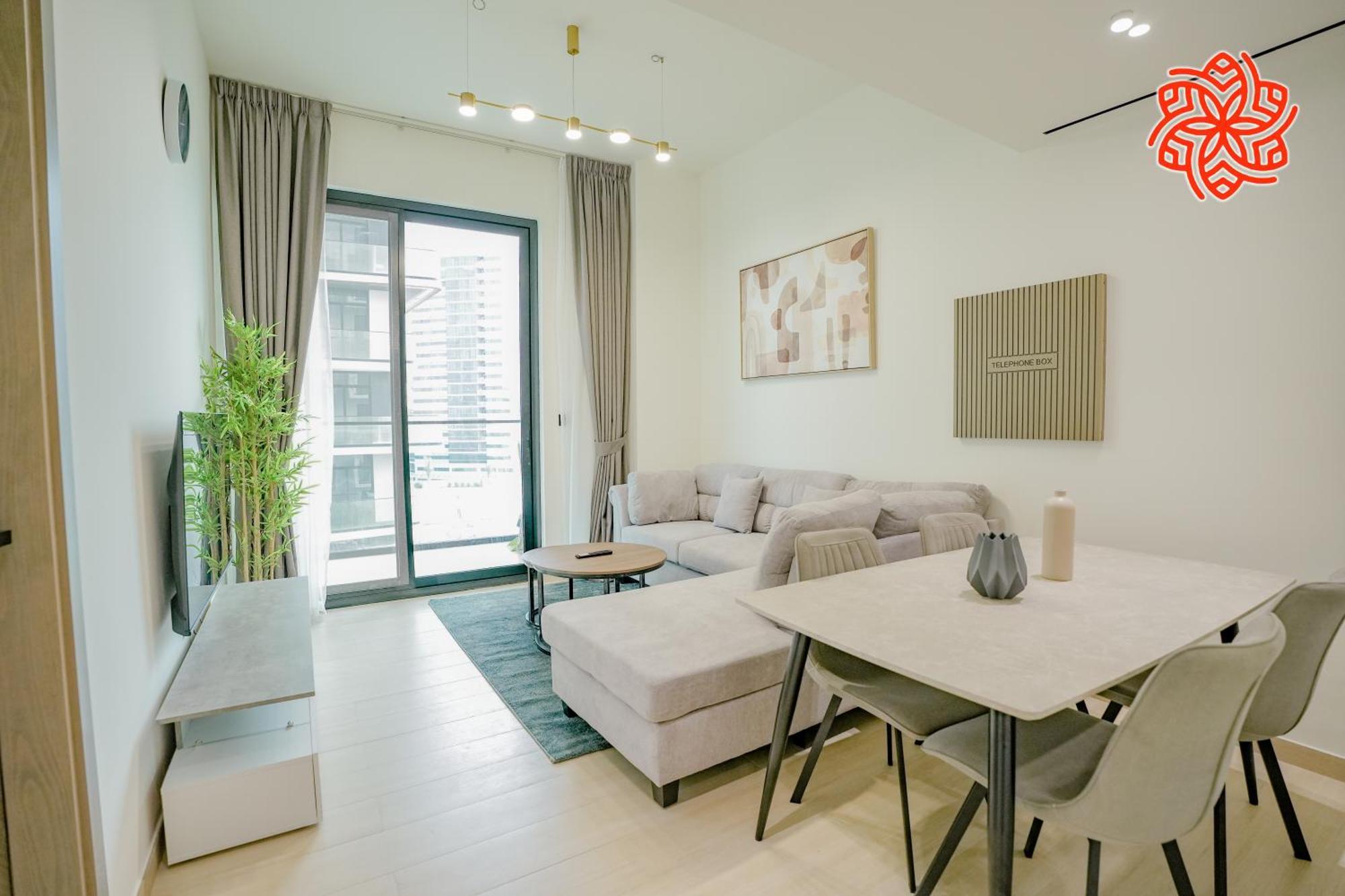 Alashrafia Saray - Bright 1bdr In Jvc Apartment *