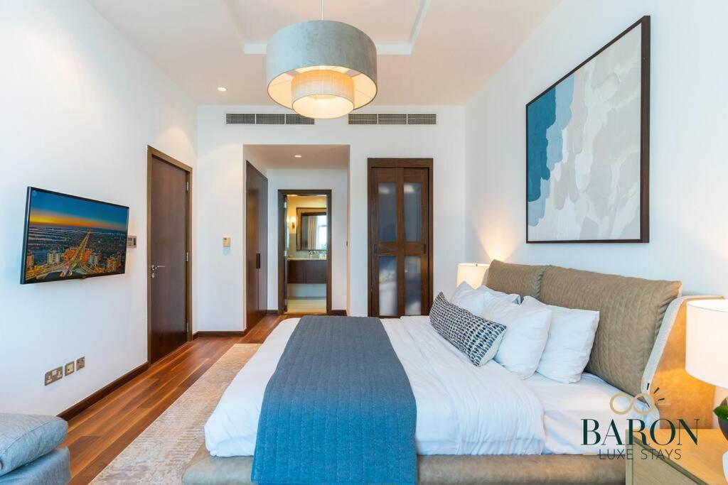 Apartment Luxe Waterfront Oasis The Palm Dubai