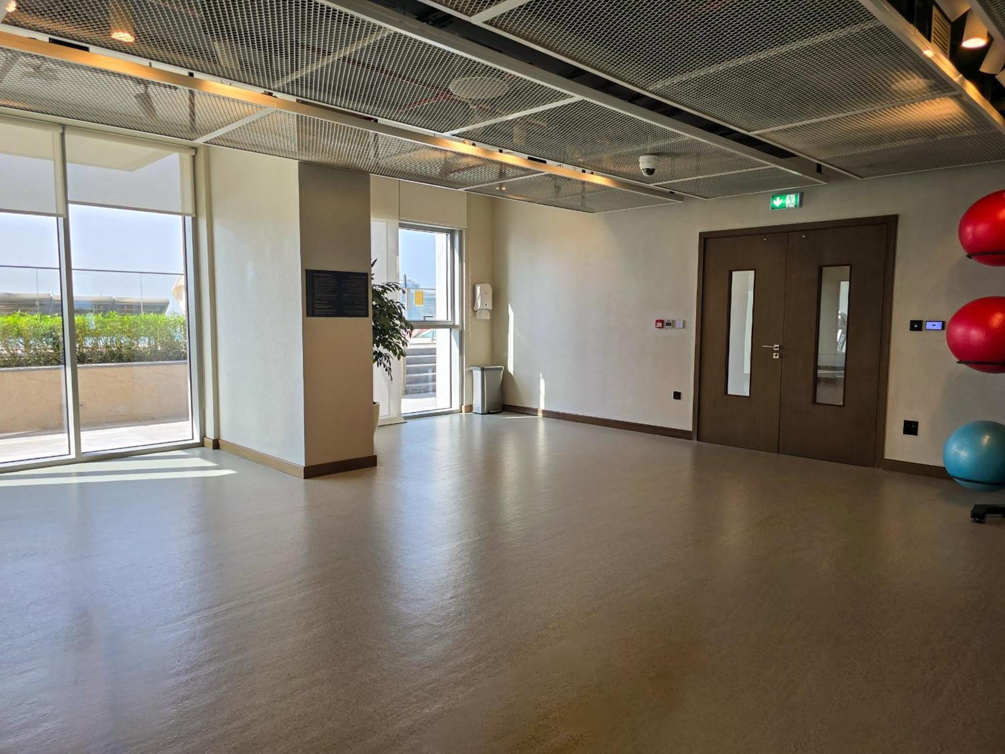 Easygo- Beachfront 2bdr In Harbor- Isle Apartment Dubai