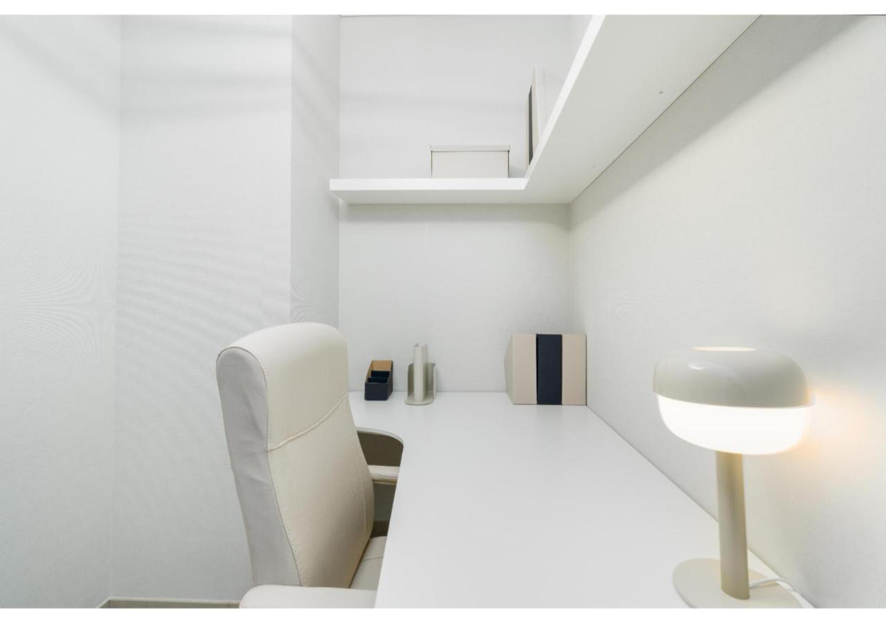 Apartment Charming 1br With Cozy Balcony At Sobha Waves By Vibel *