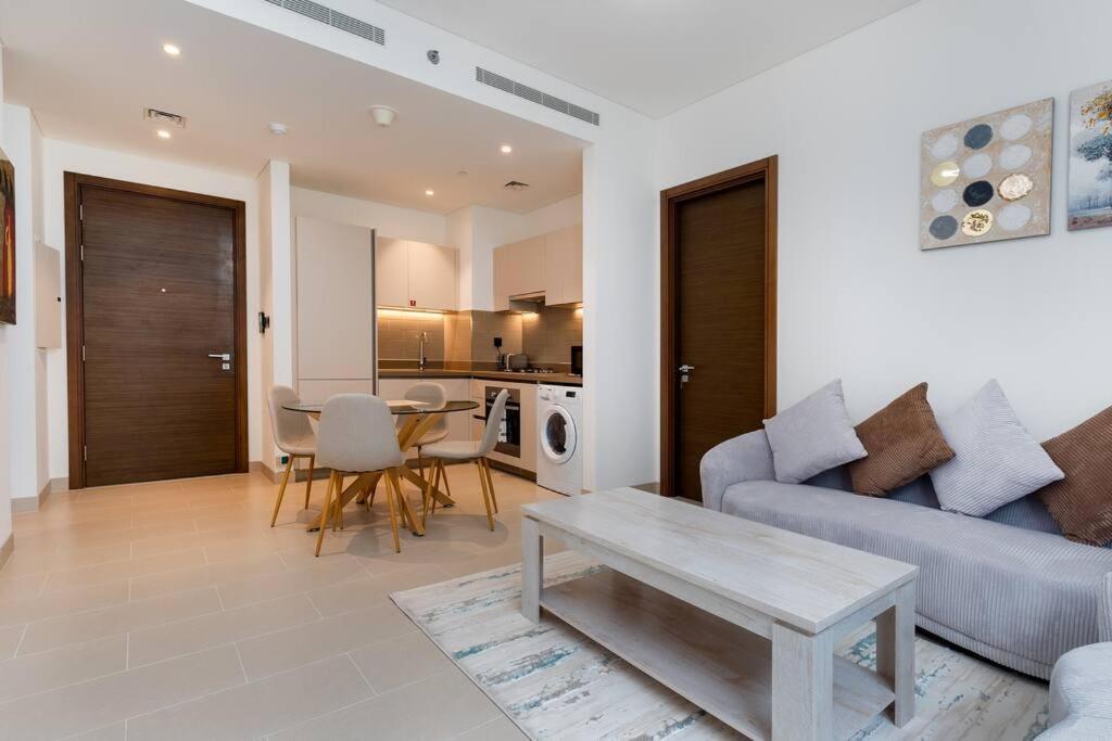 Apartment Luxury 2br In Sobha Creek Vistas - Ahlan Hh