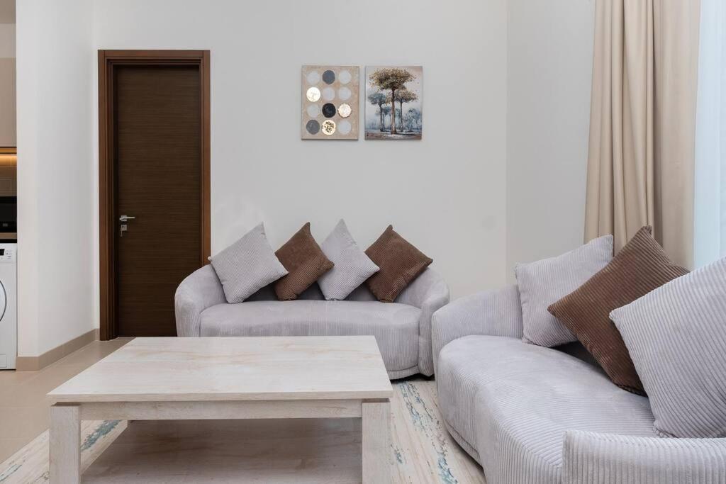 Apartment Luxury 2br In Sobha Creek Vistas - Ahlan Hh *