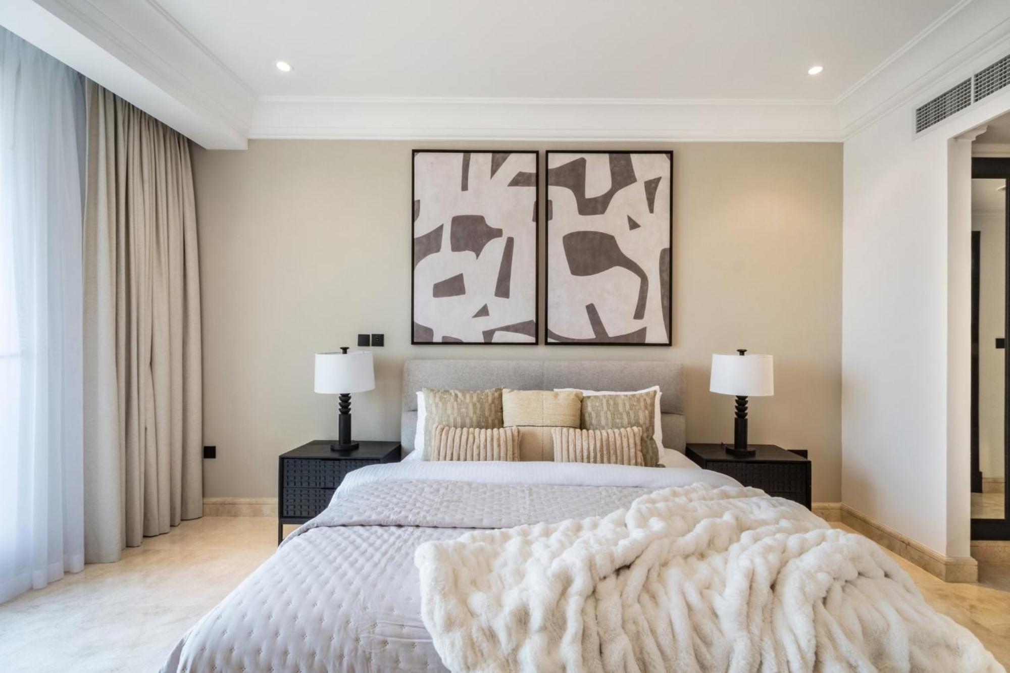 The Smart Concierge - Grandeur - Maurya
