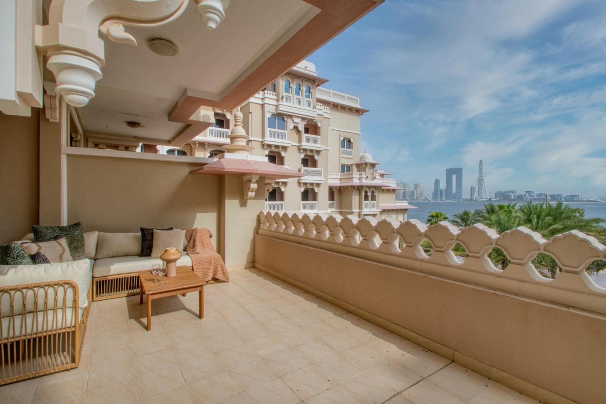 The Smart Concierge - Grandeur - Maurya * Dubai