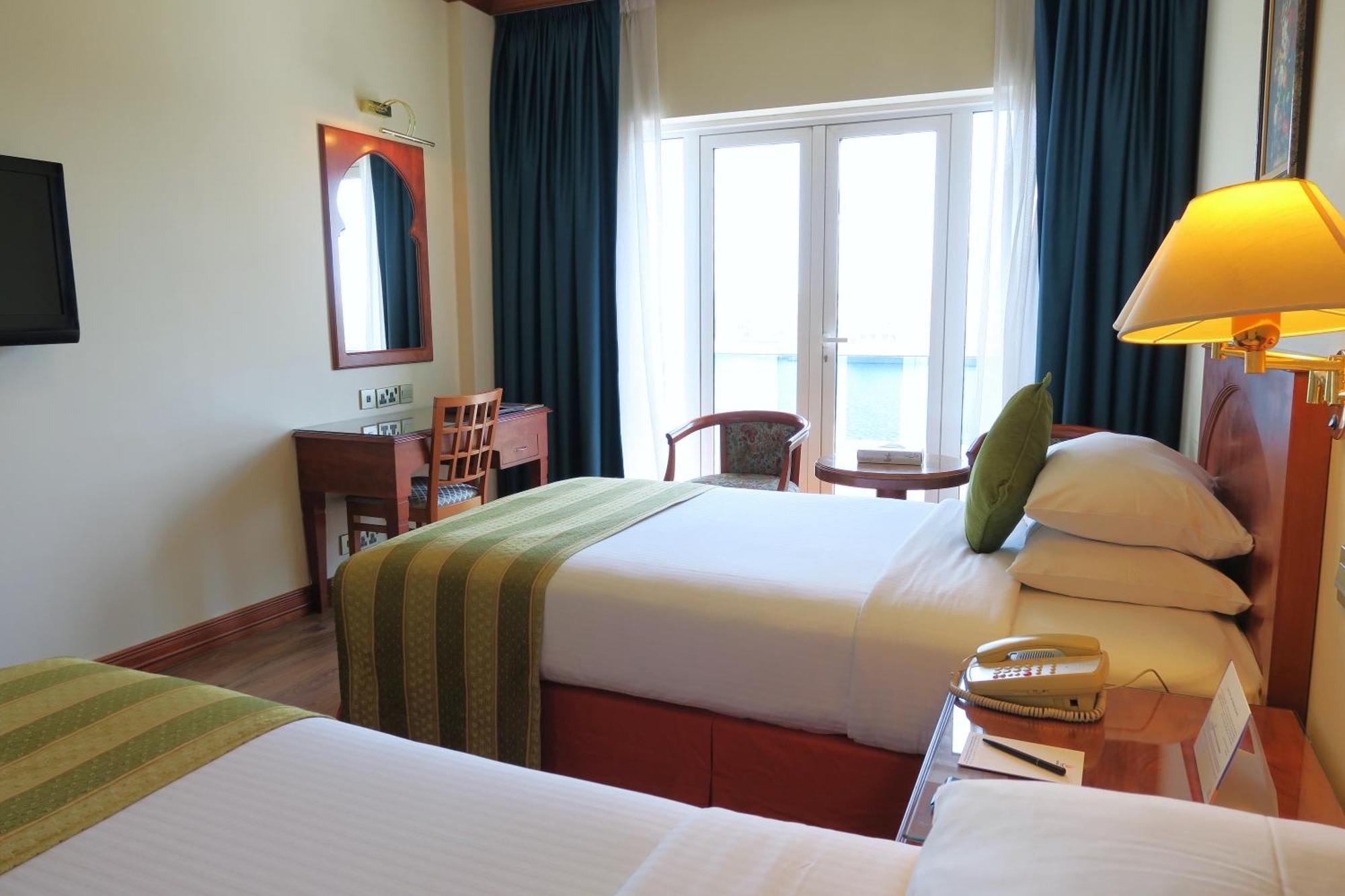 Riviera 4* Dubai