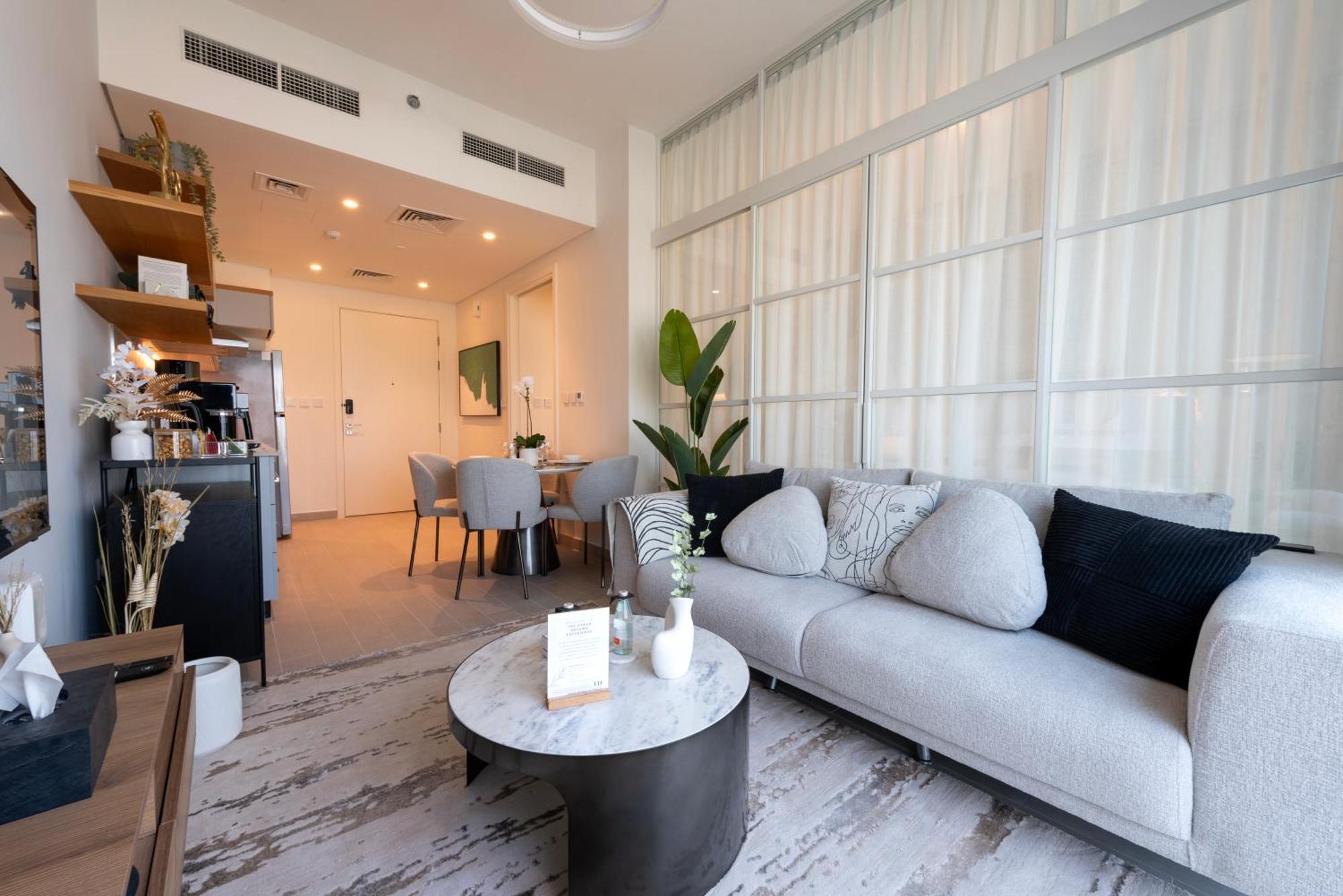 Hills - 1br Luxe - Golfville - By Udh * Dubai