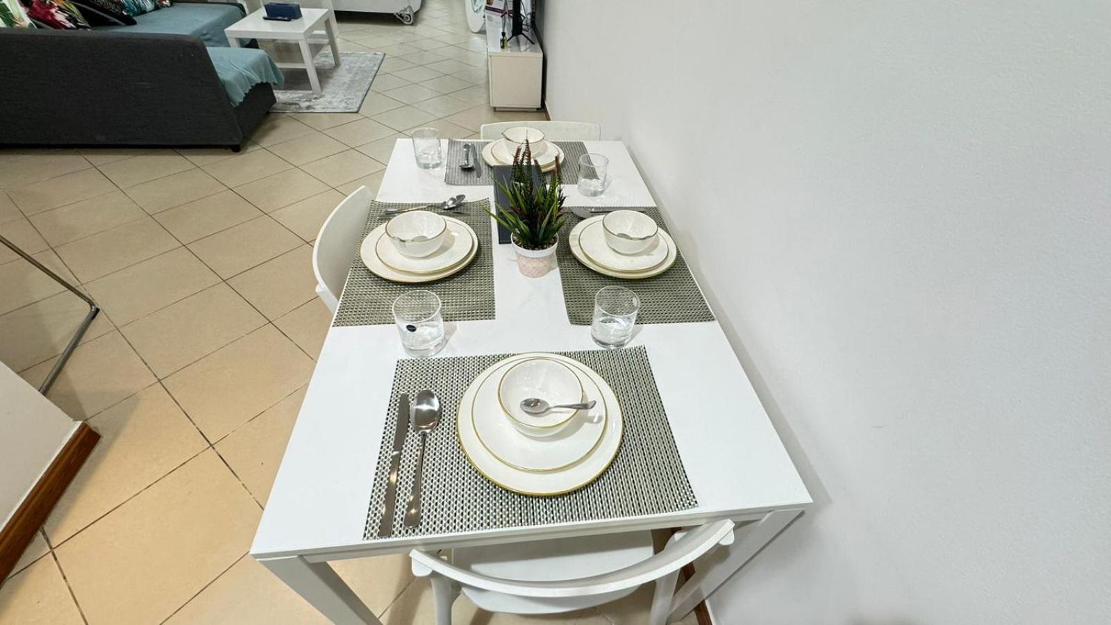 Apartment Spacious In Marina Close To Metro And *