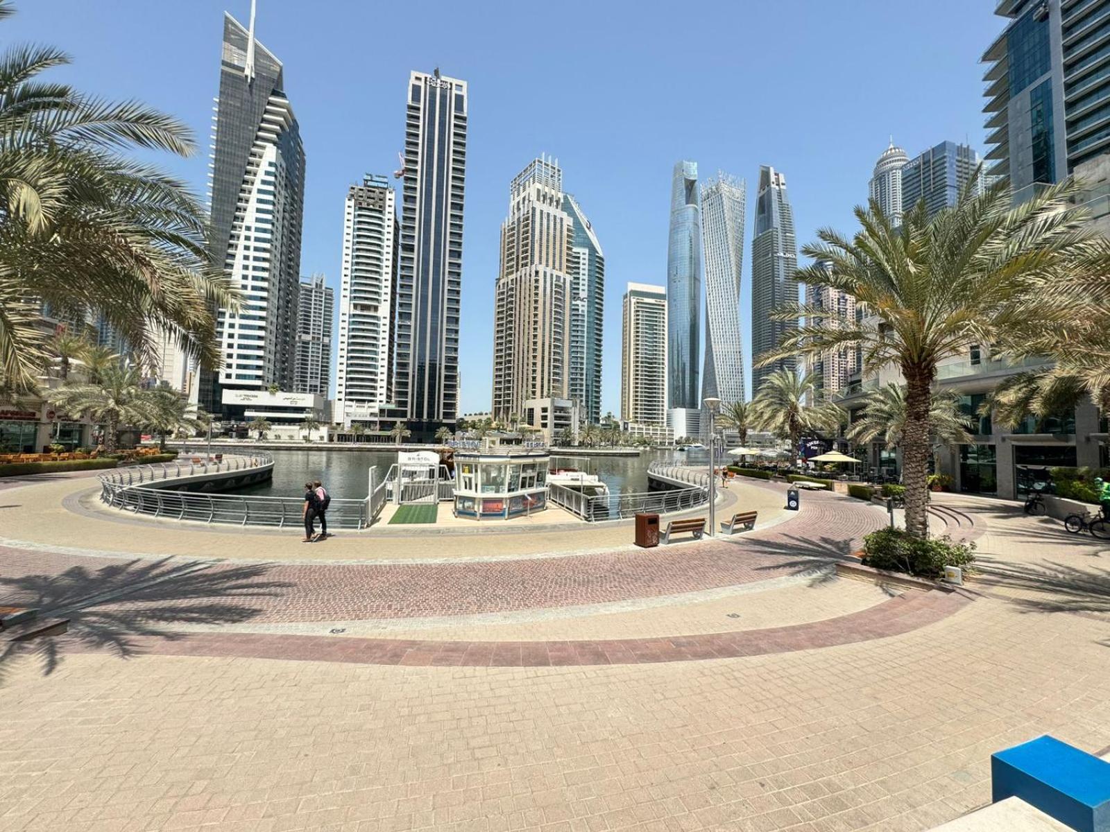 Apartment Spacious In Marina Close To Metro And *
