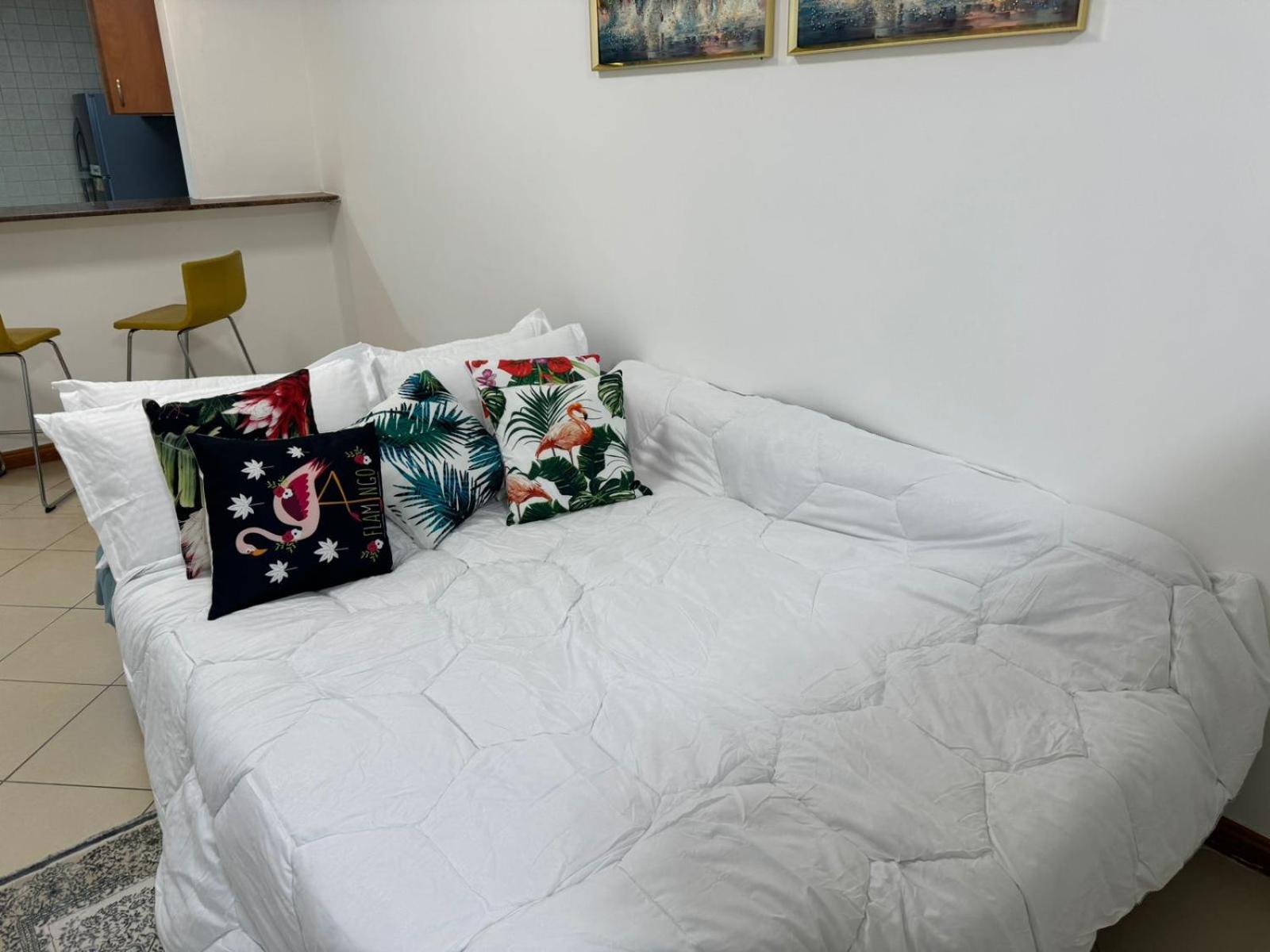 Spacious In Marina Close To Metro And *