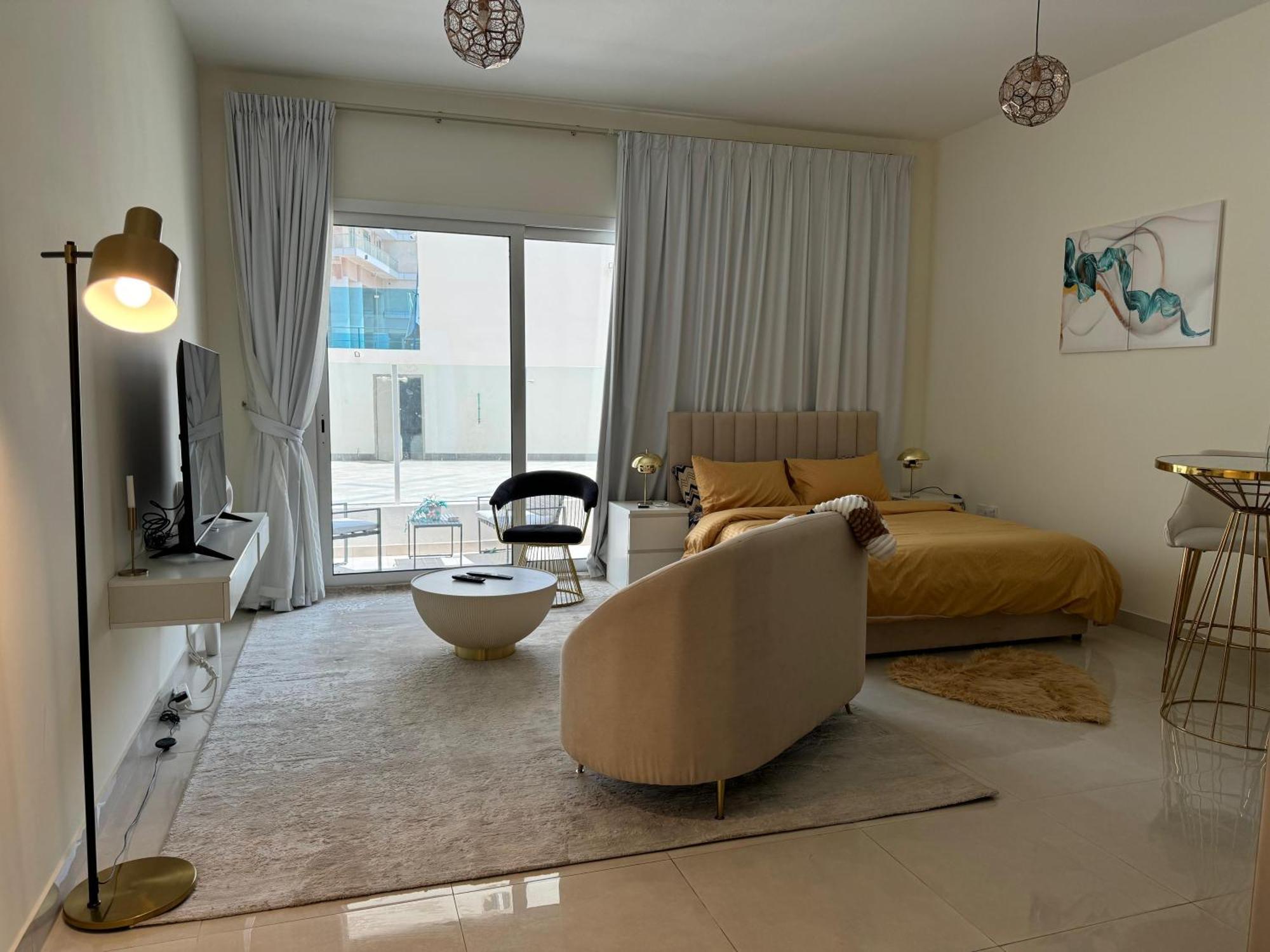 In Prime Location Downtown * Dubai