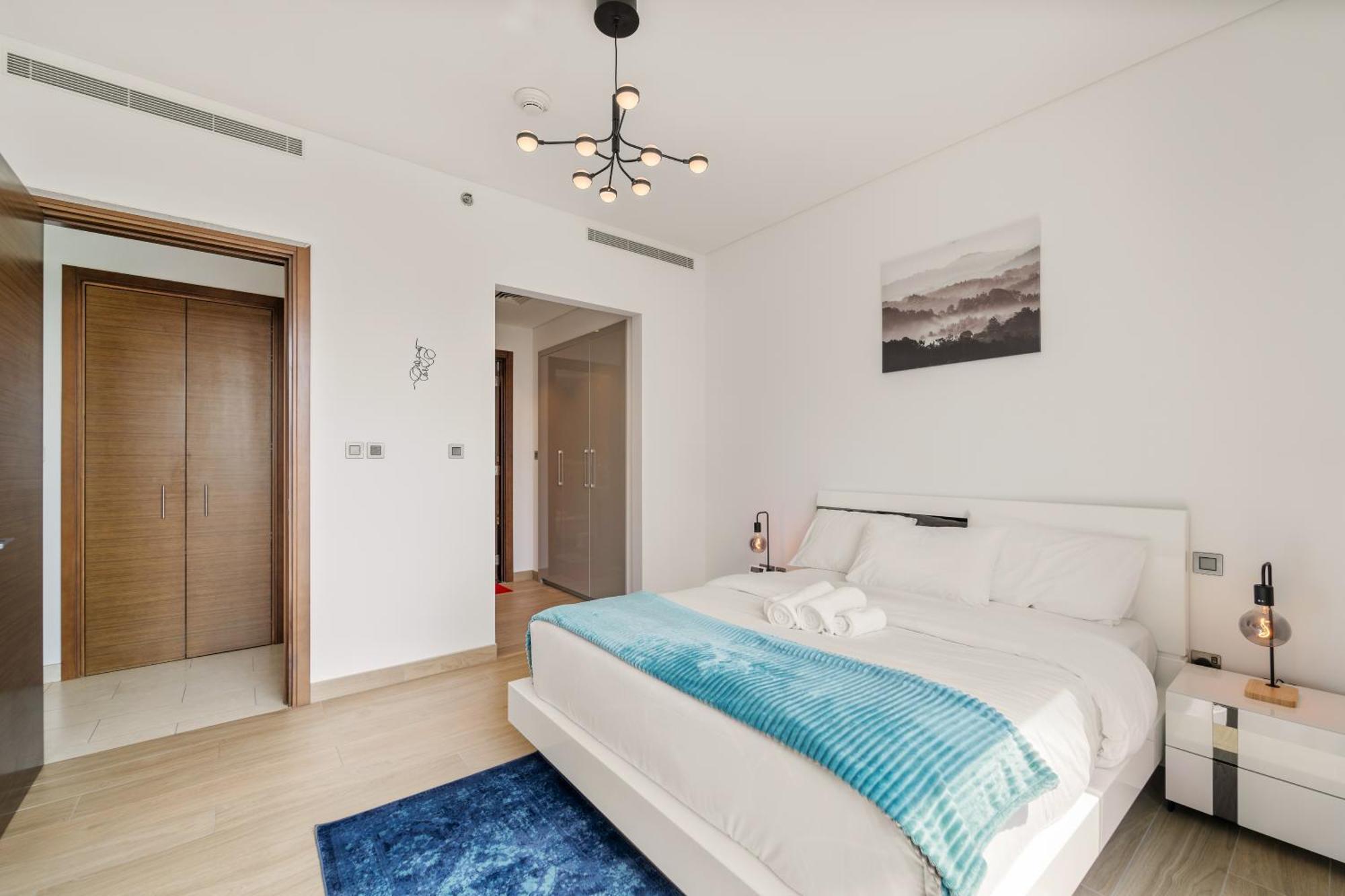 Chic 1br With Pool, Gym And Playground Dubai