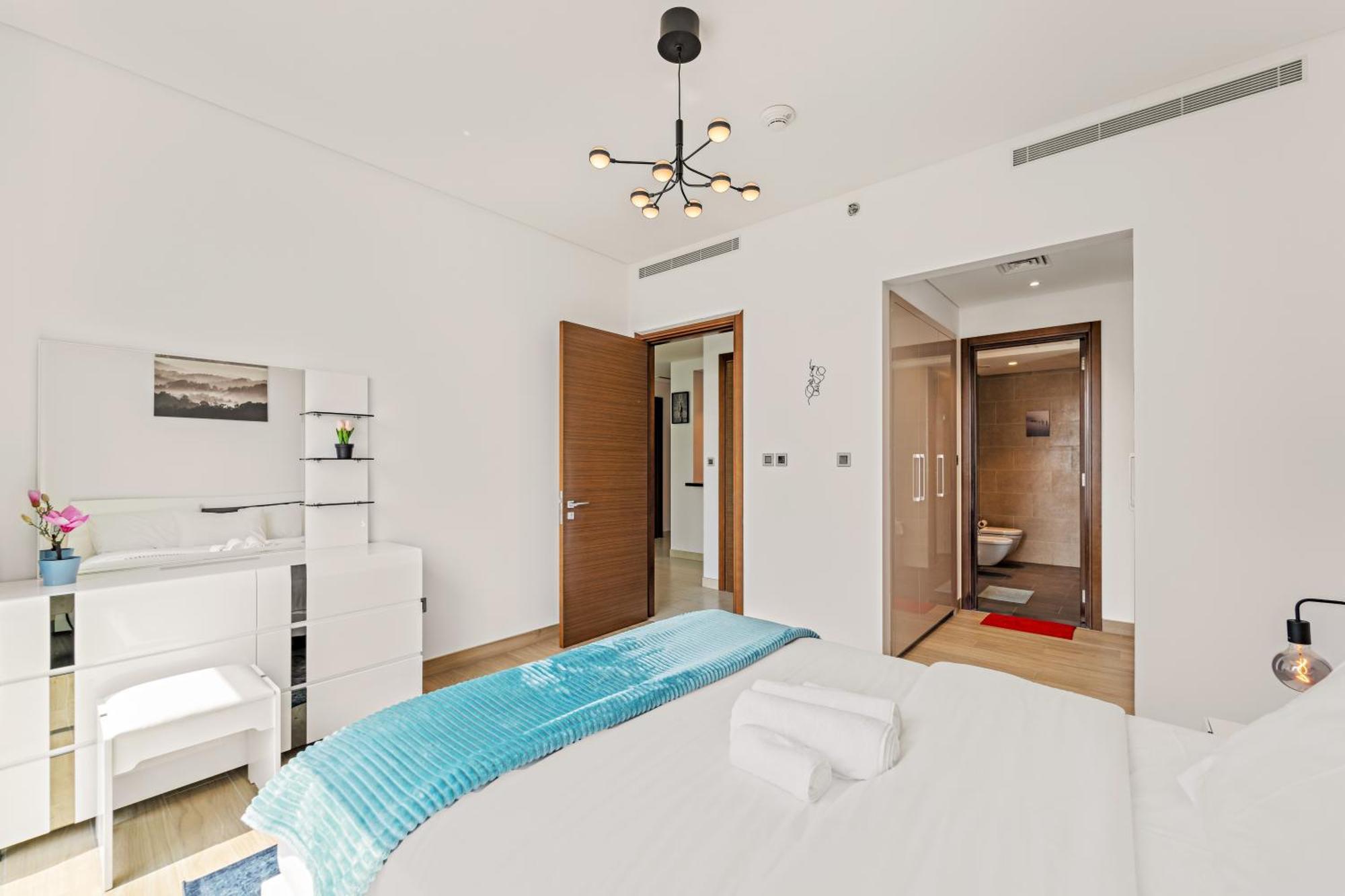 Chic 1br With Pool, Gym And Playground