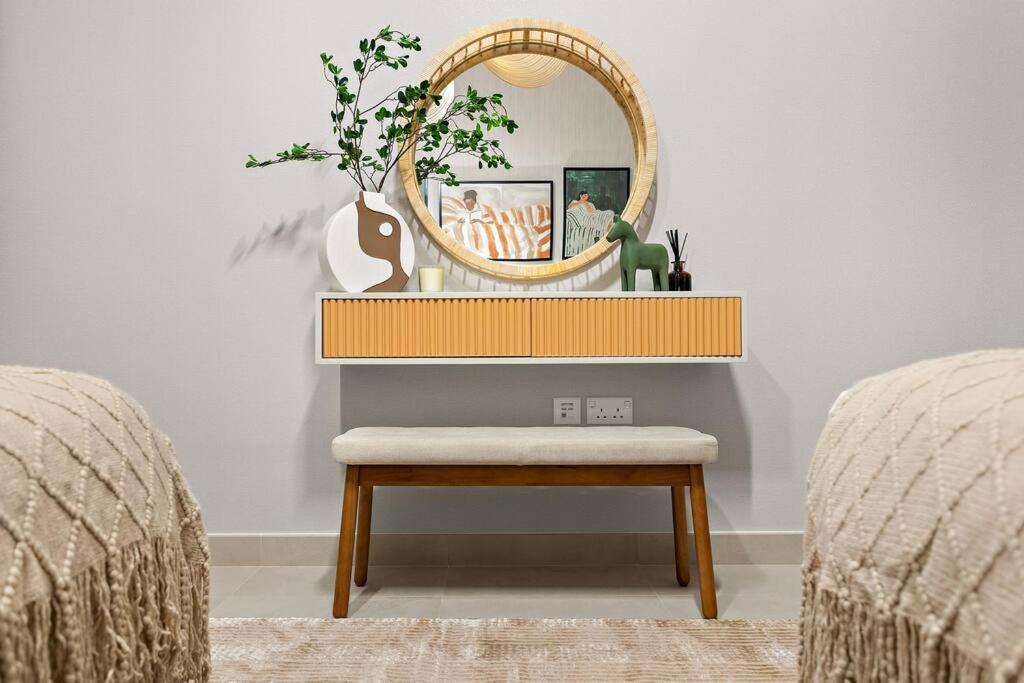 First Class 2br Elegant Dubai
