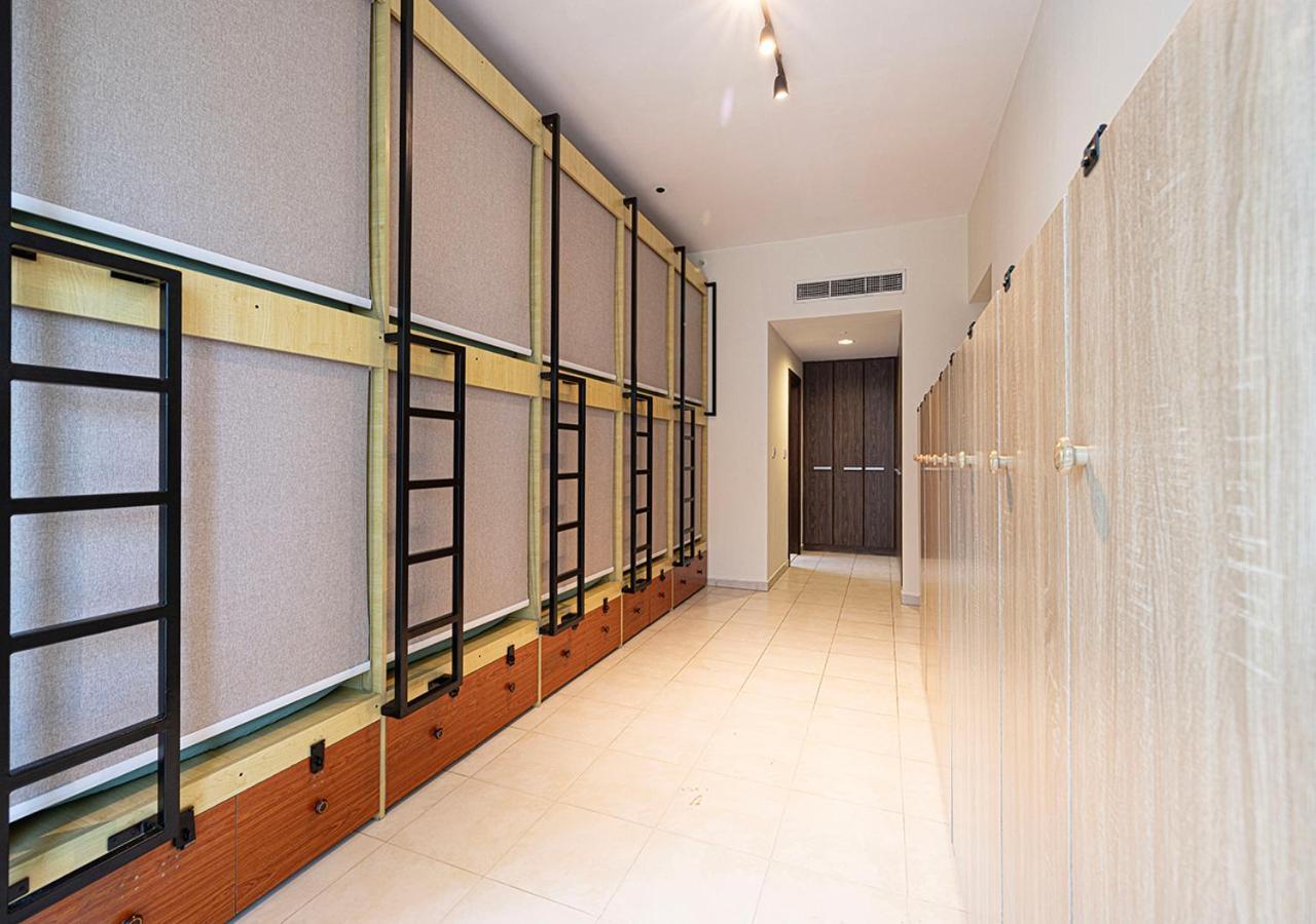 Albergue Next'house - Business Boulevard Host