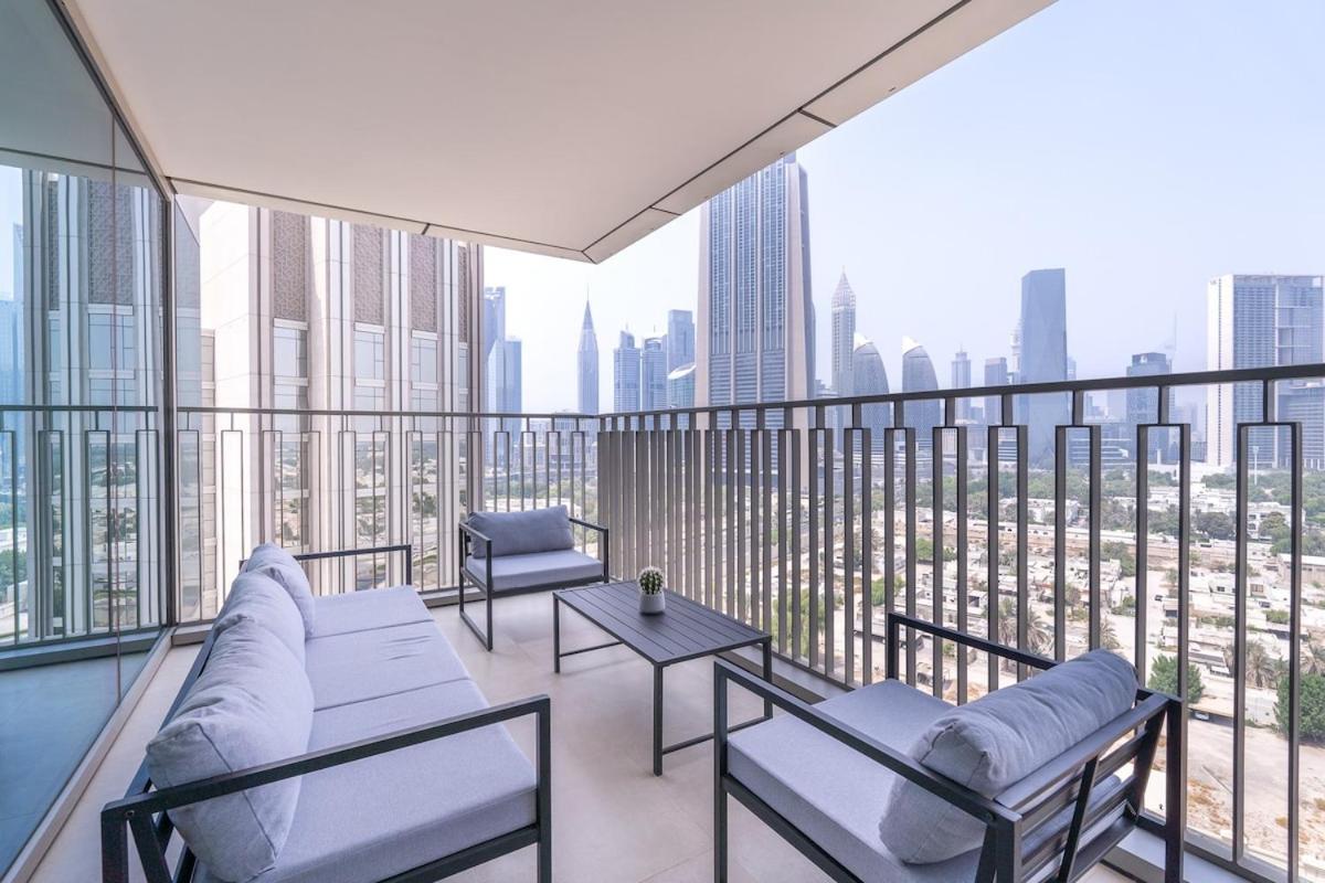 Luxurious 4-bedrooms Near Burj Khalifa And Mall In Downtown! Daire *