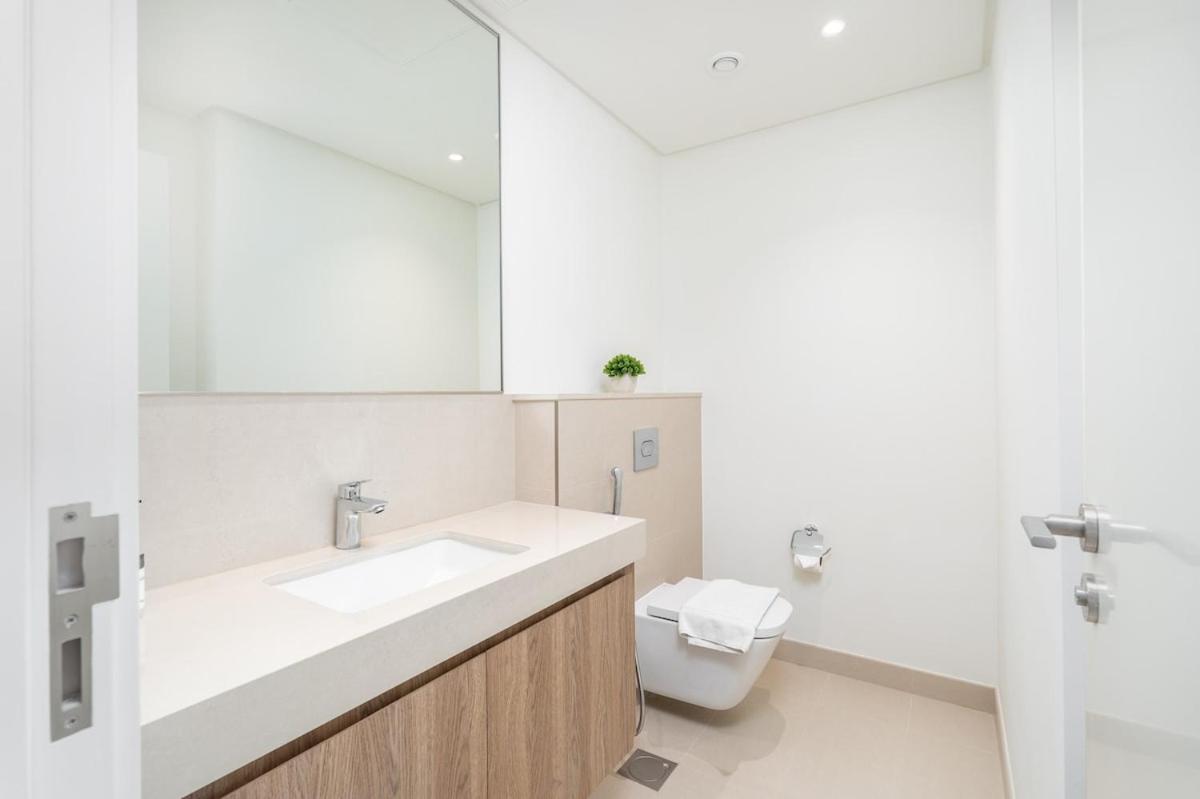 Luxurious 4-bedrooms Near Burj Khalifa And Mall In Downtown! Daire Dubai