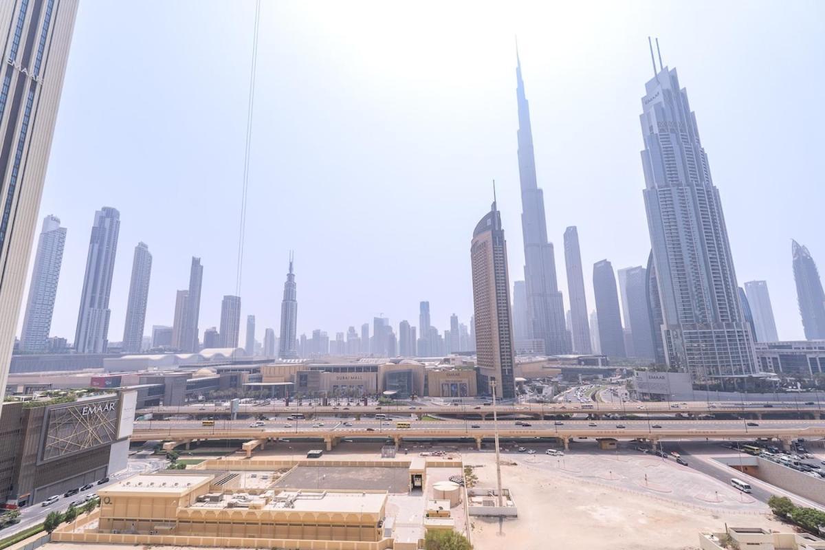 Luxurious 4-bedrooms Near Burj Khalifa And Mall In Downtown! Dubai