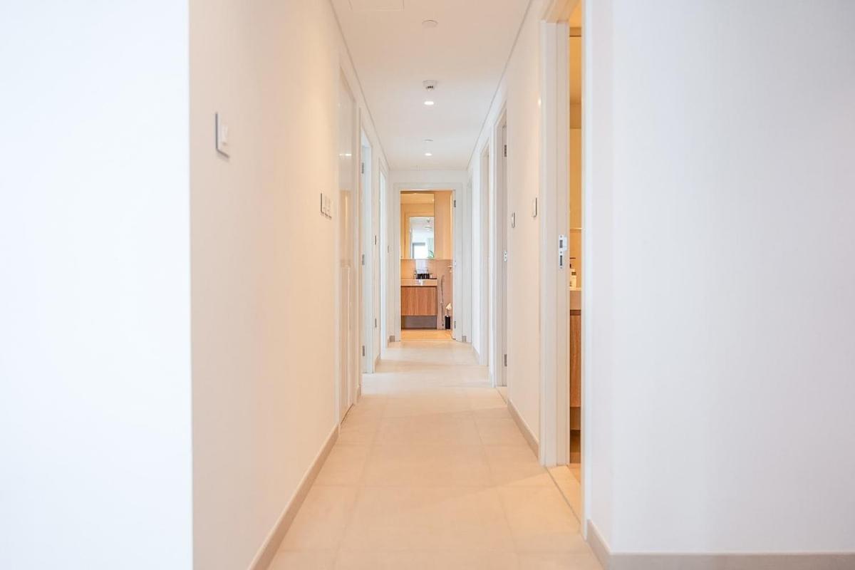 Daire Luxurious 4-bedrooms Near Burj Khalifa And Mall In Downtown! Dubai