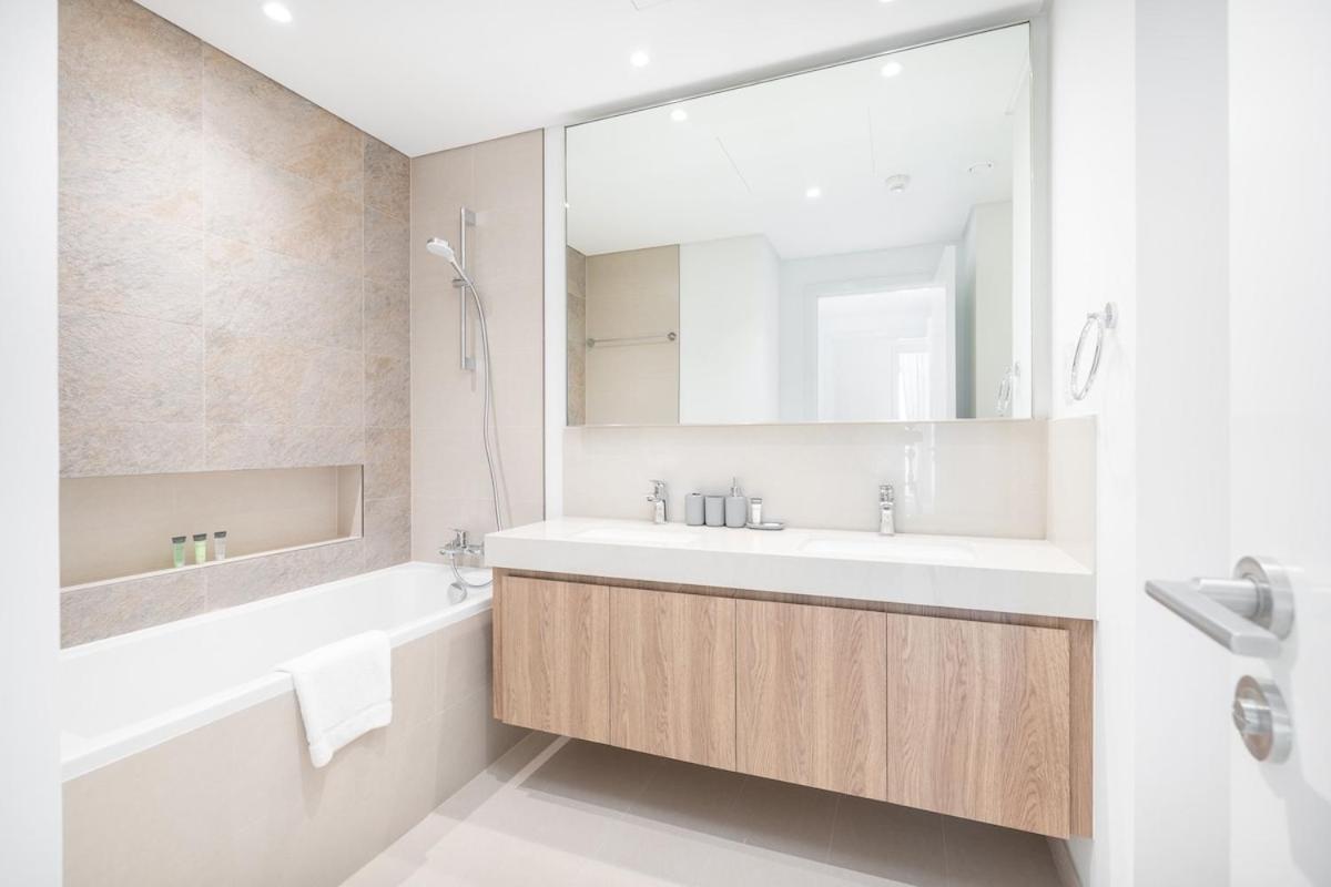 Luxurious 4-bedrooms Near Burj Khalifa And Mall In Downtown!