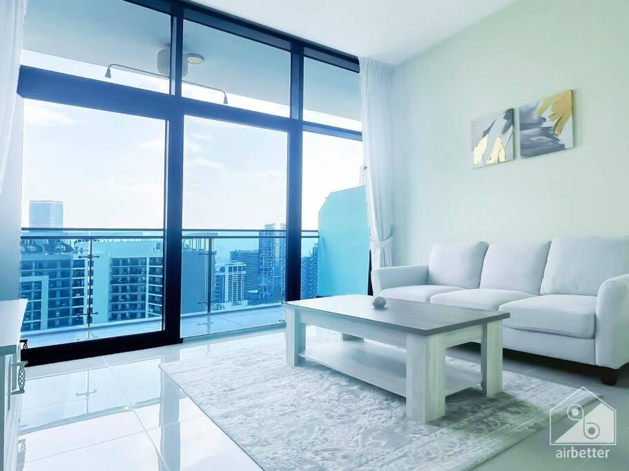 Apartamento Amazing With Balcony Damac Merano Dubai
