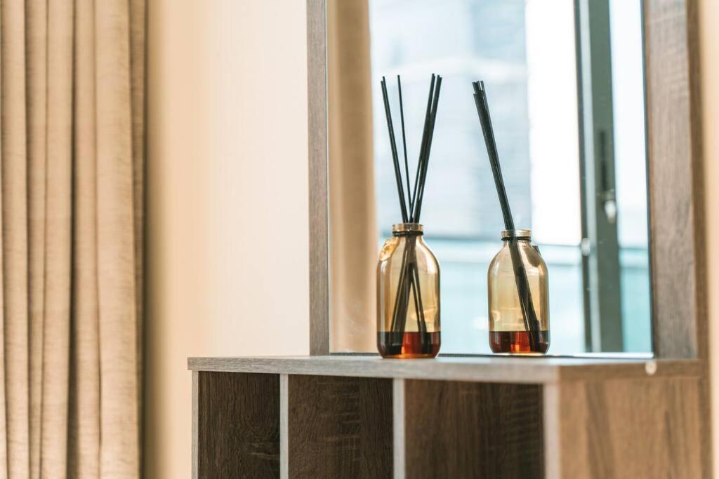 Amazing With Balcony Damac Merano Apartamento *