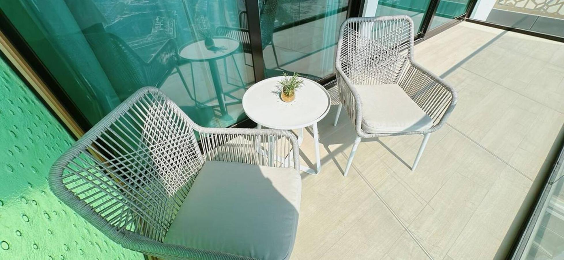 Apartment Elegant Brand New 1br Dubai