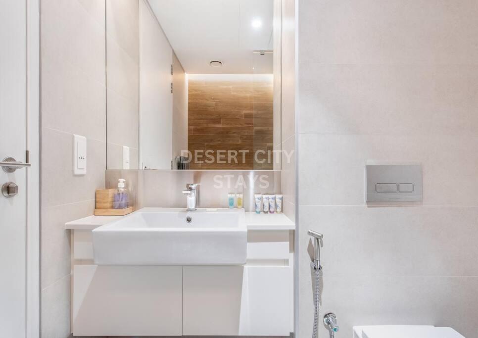 Luxurious 2 Bed In Bluewaters, Hosted By Desert Apartment *