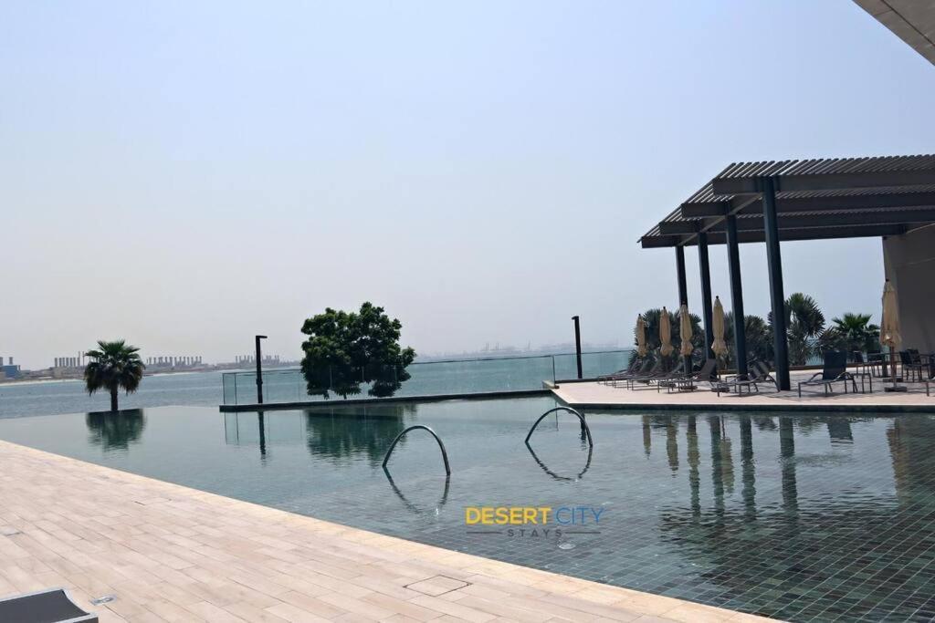 Luxurious 2 Bed In Bluewaters, Hosted By Desert Apartment *