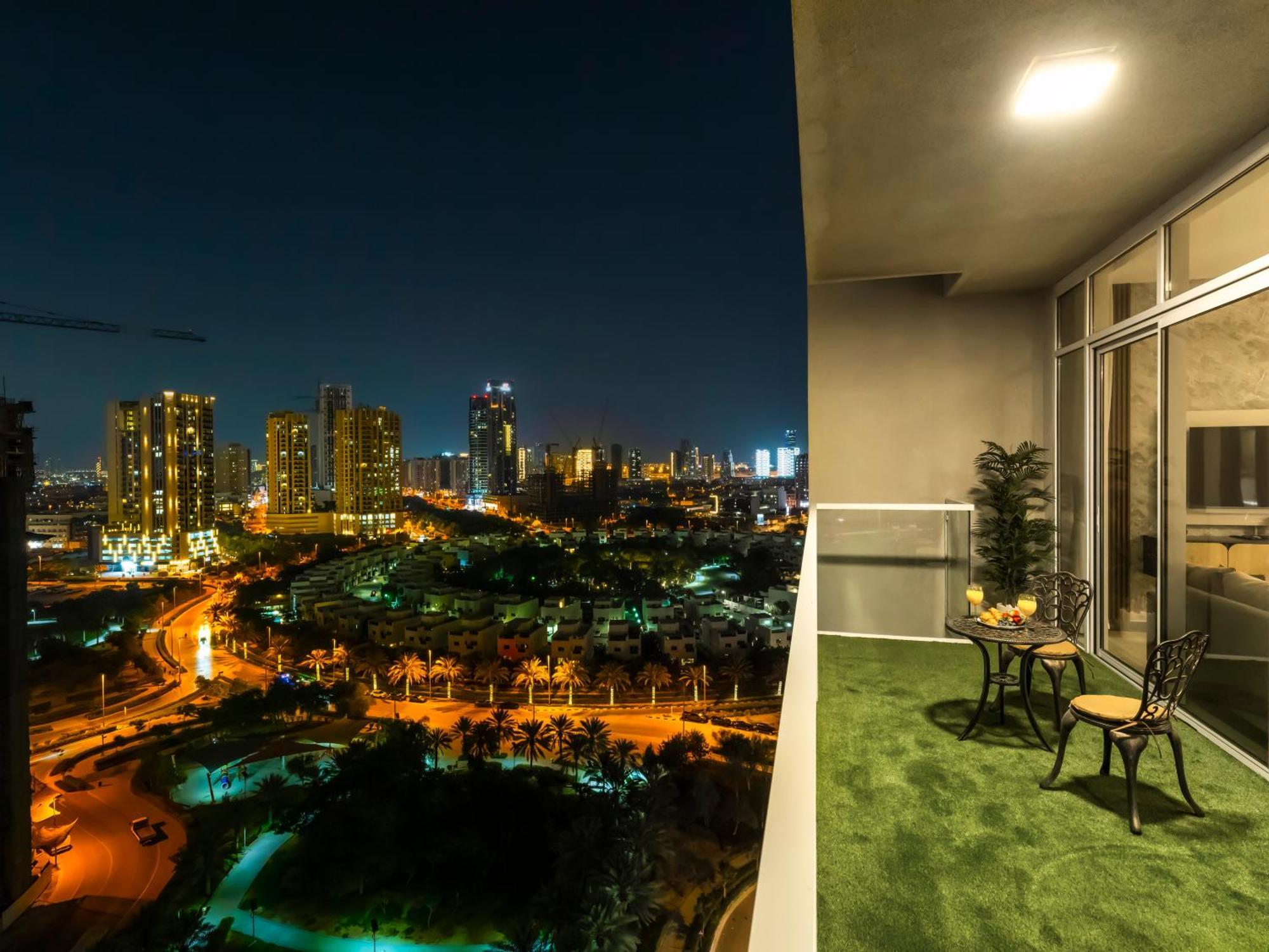 Smartstay At Zaya Hameni - Modern Luxury - Unique In Jvc Daire Dubai