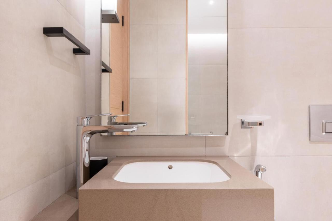 The Address Residences By Happy Season Apartment *