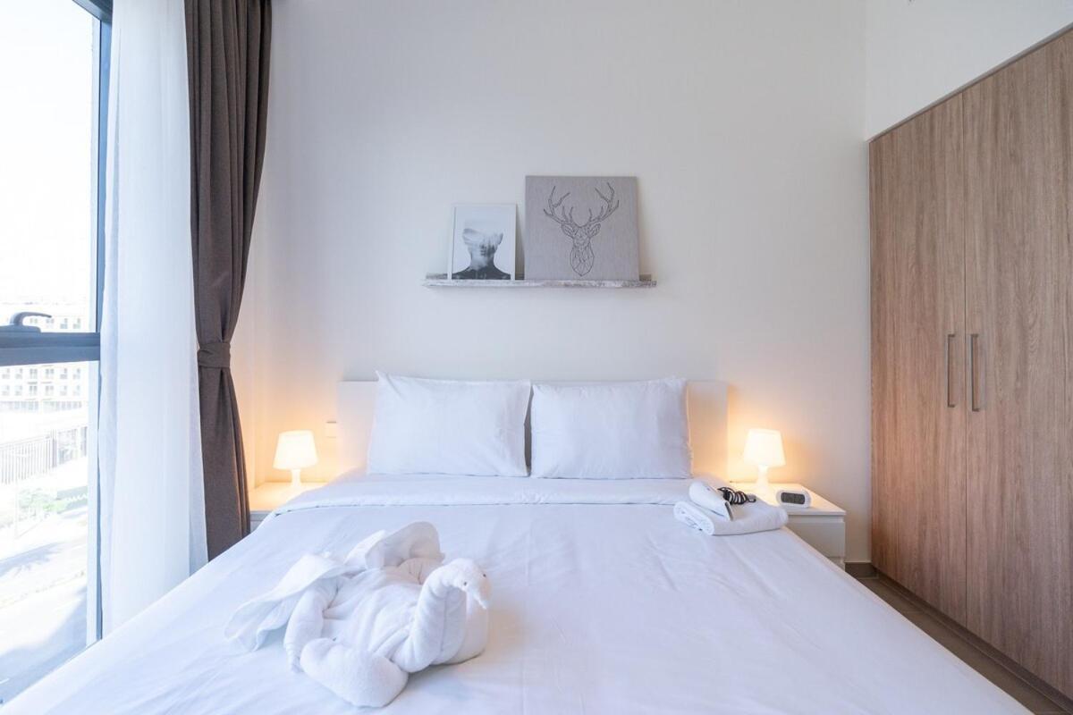 Simple Living 1bedroom In Hills Apartment Dubai