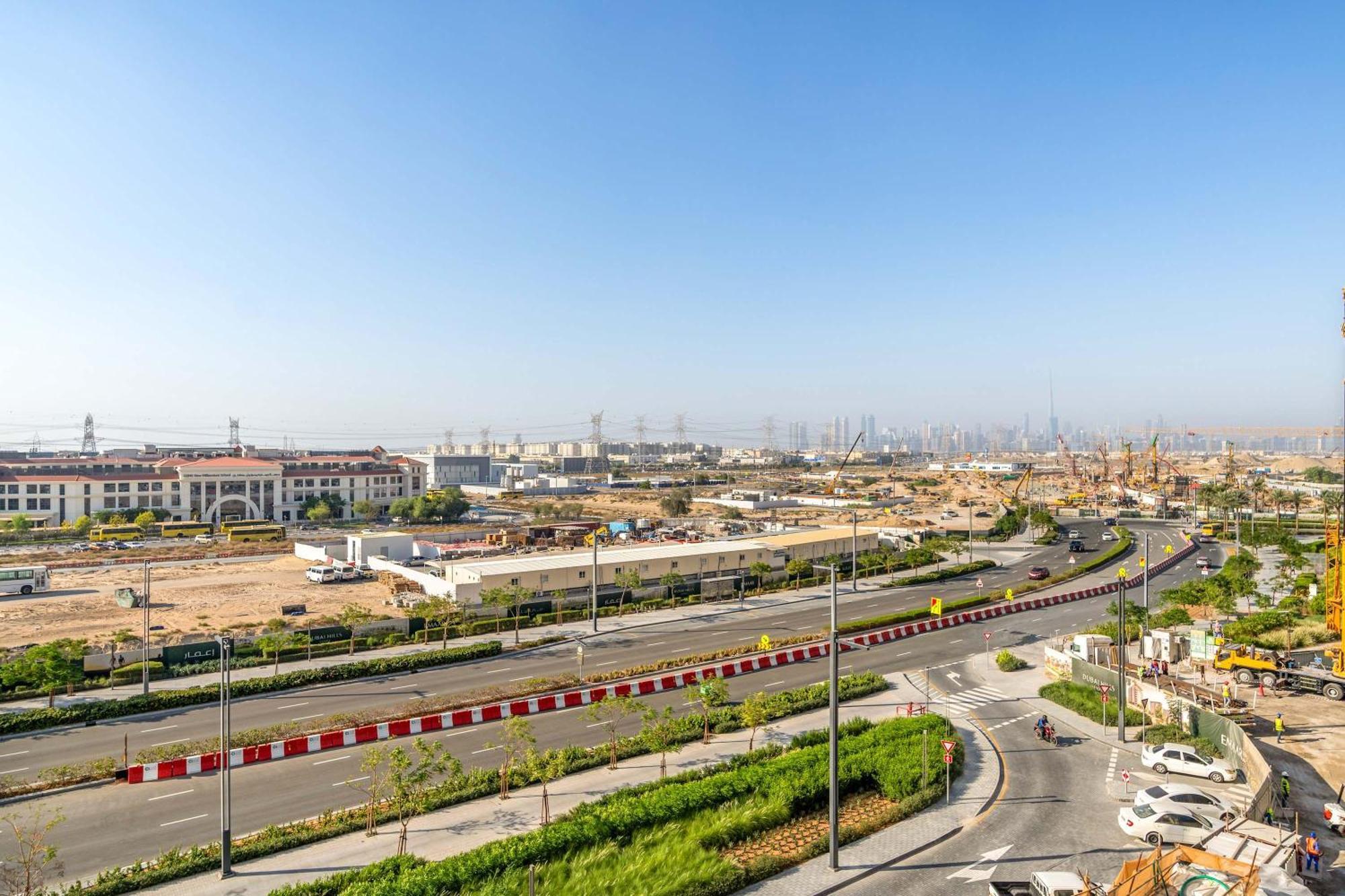 Silkhaus Chic 1bdr At Golfville In Hills Dubai